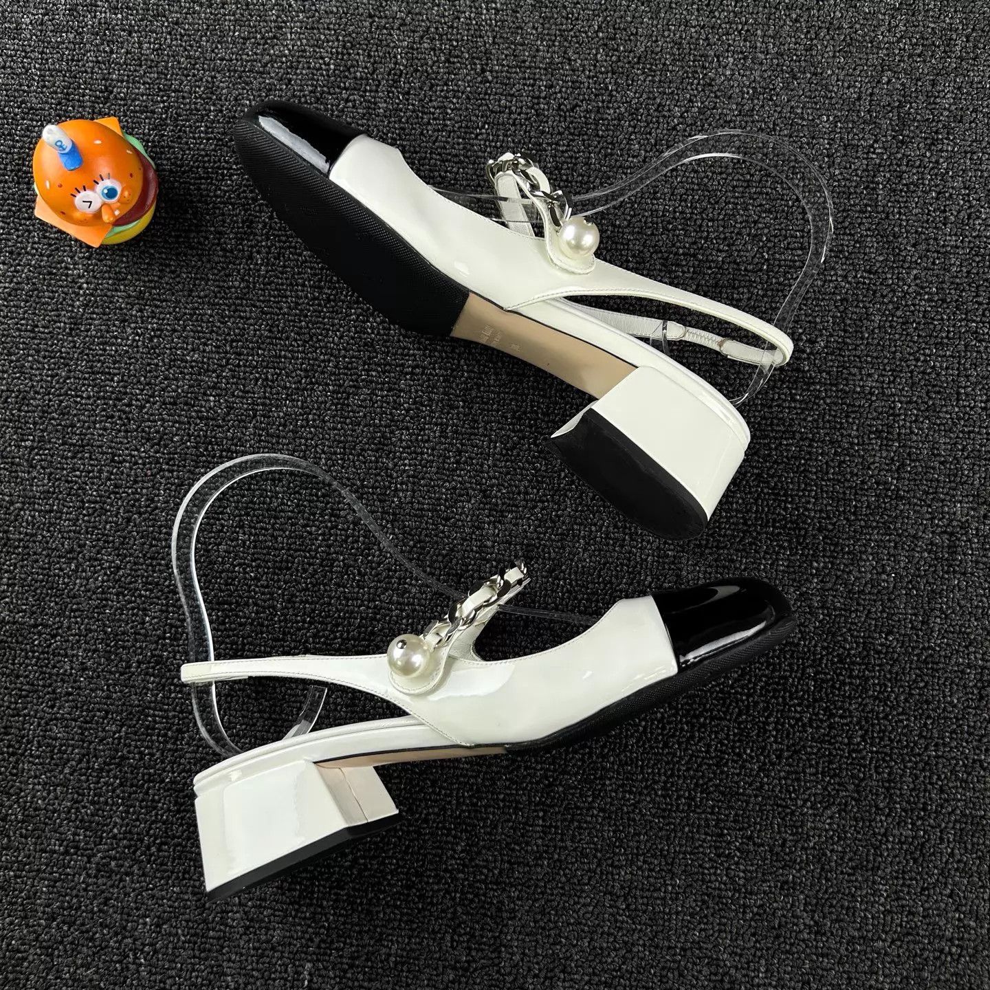Miu Miu MIU MIU White Pearl Chain Mary Janes Size US 7.5 / IT 37.5 - 4 Thumbnail