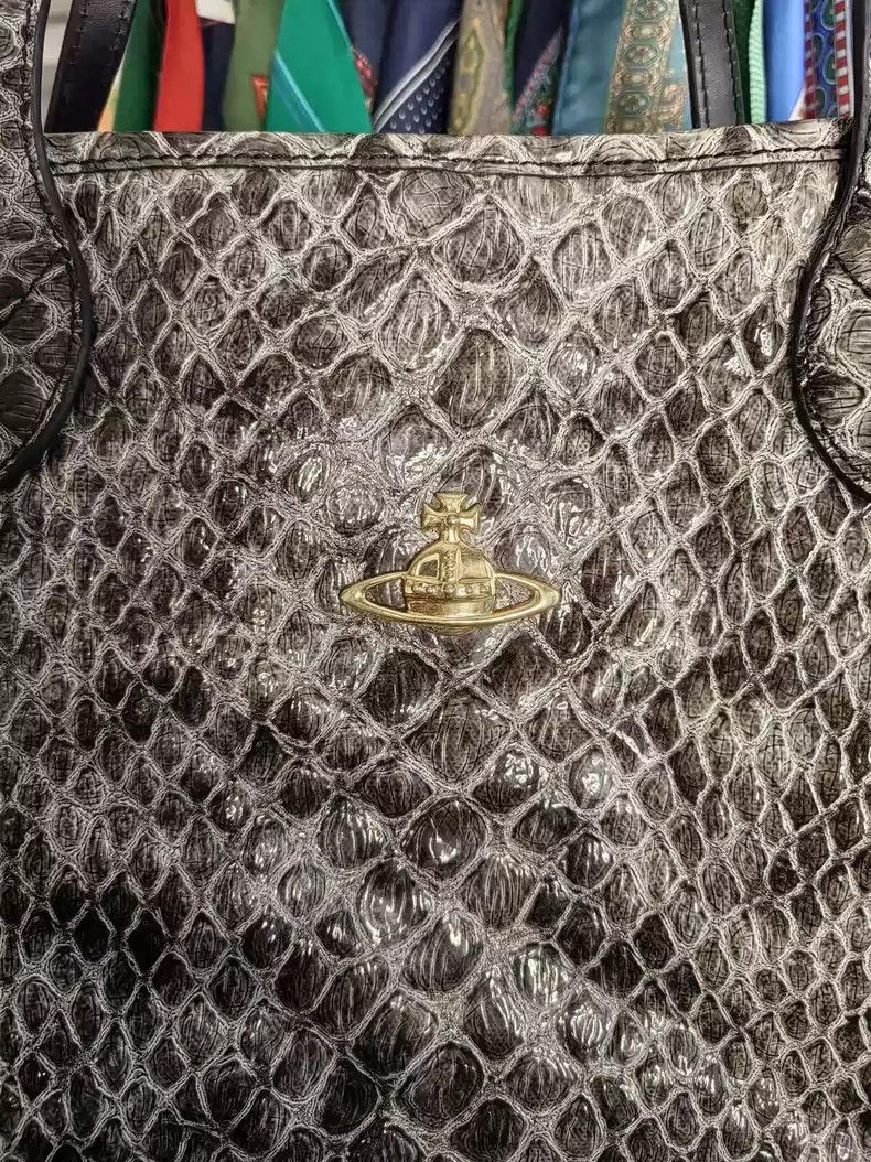 Vivienne Westwood Vivienne Westwood size os Snake-patterned tote bag Size ONE SIZE - 2 Thumbnail