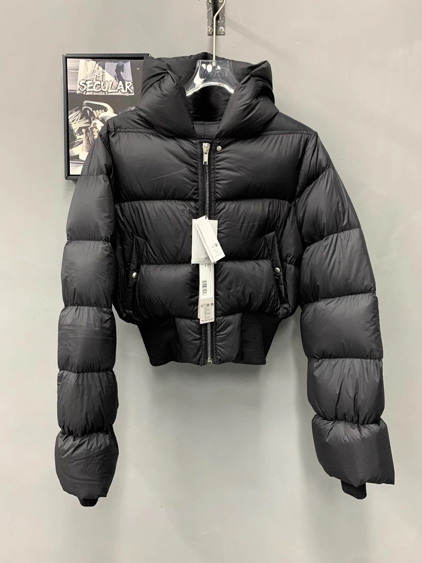 Rick Owens Brand new Rick Owens 25fw hooded down jacket Size US L / EU 52-54 / 3 - 1 Thumbnail