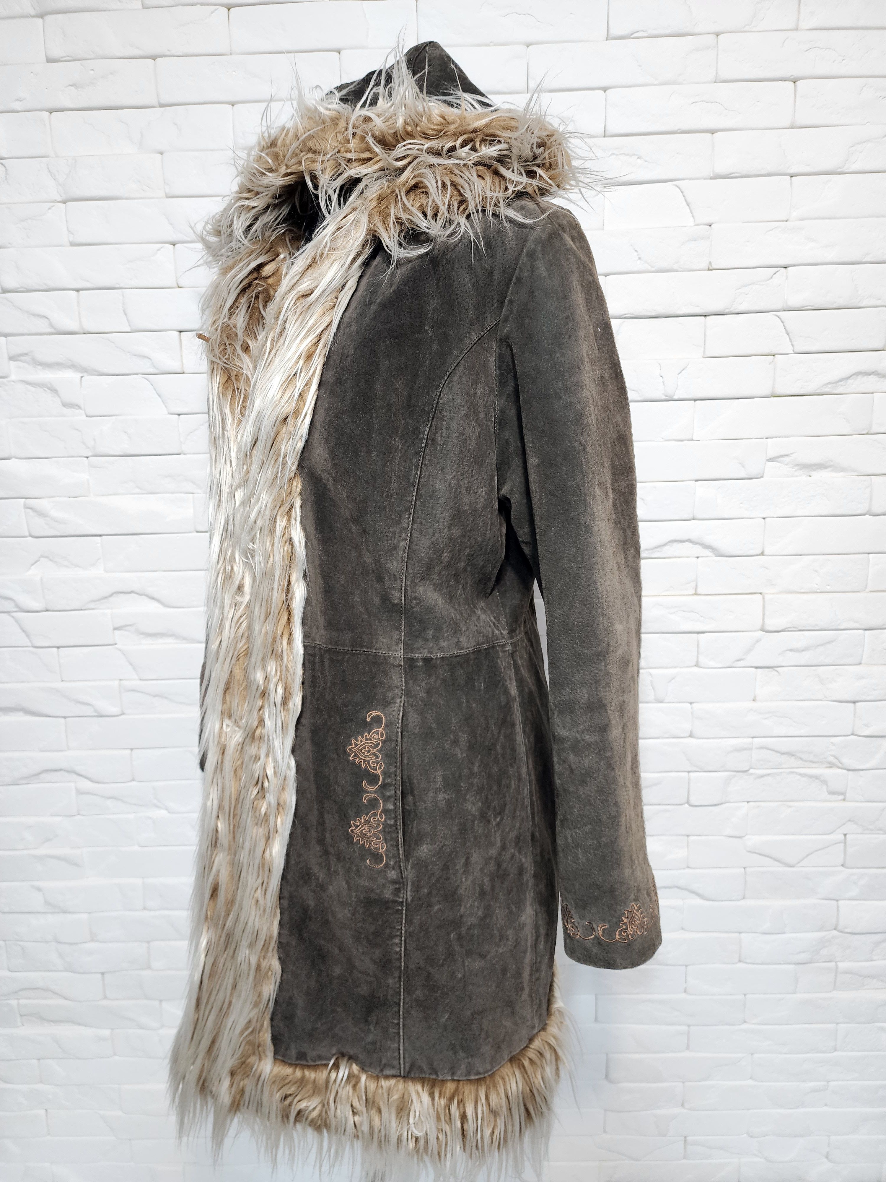 Designer Women's suede long jacket with hood. Size XL / US 12-14 / IT 48-50 - 2 Thumbnail