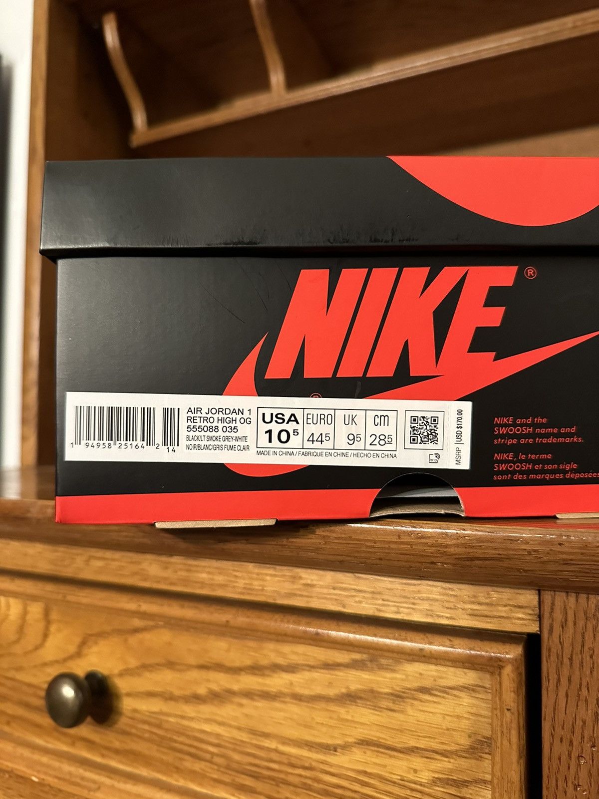 Jordan Brand Air Jordan 1 Retro High OG Shadow 2.0 Size US 10.5 / EU 43-44 - 12 Thumbnail