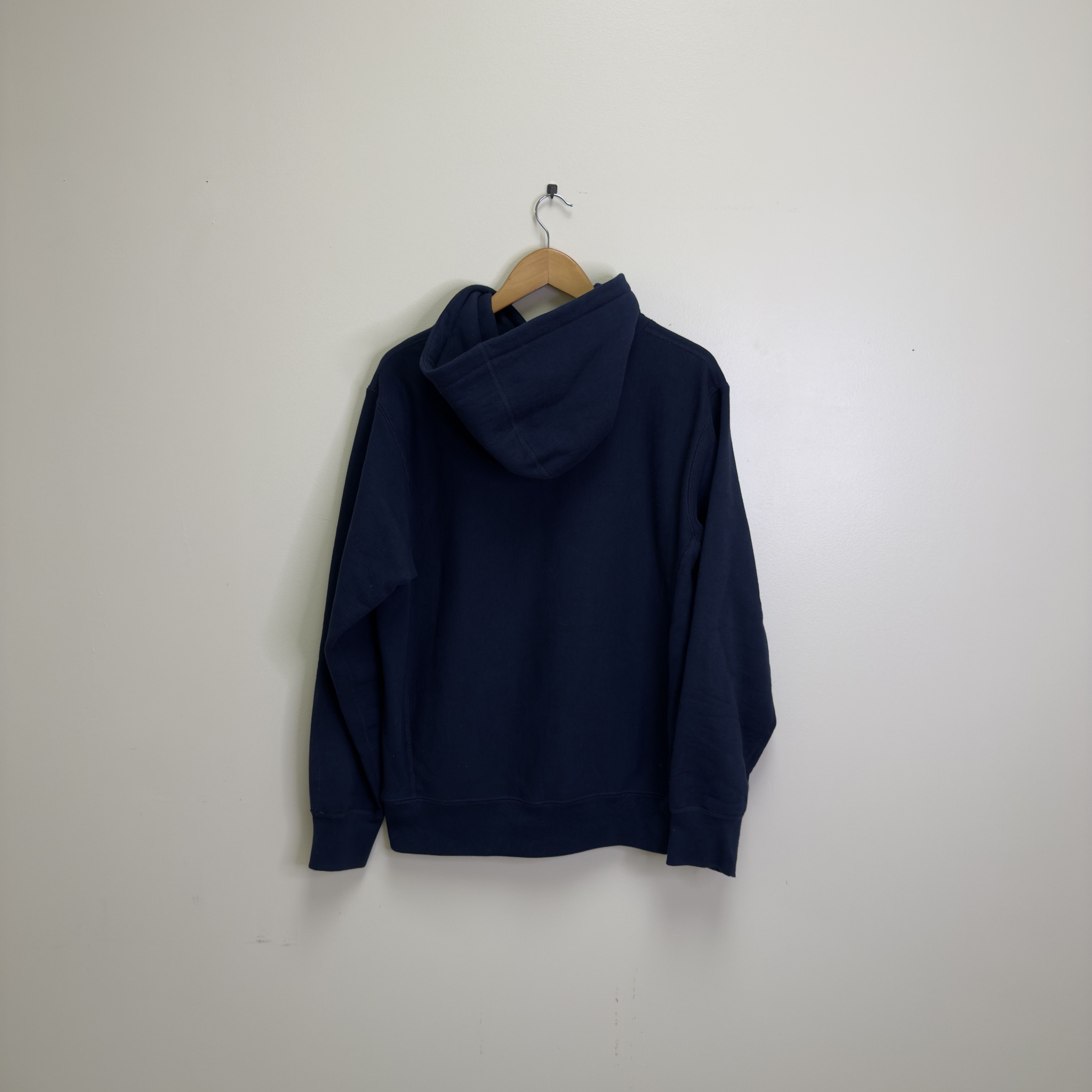 Supreme Supreme Embroidered Arabic Hoodie Size US M / EU 48-50 / 2 - 3 Thumbnail