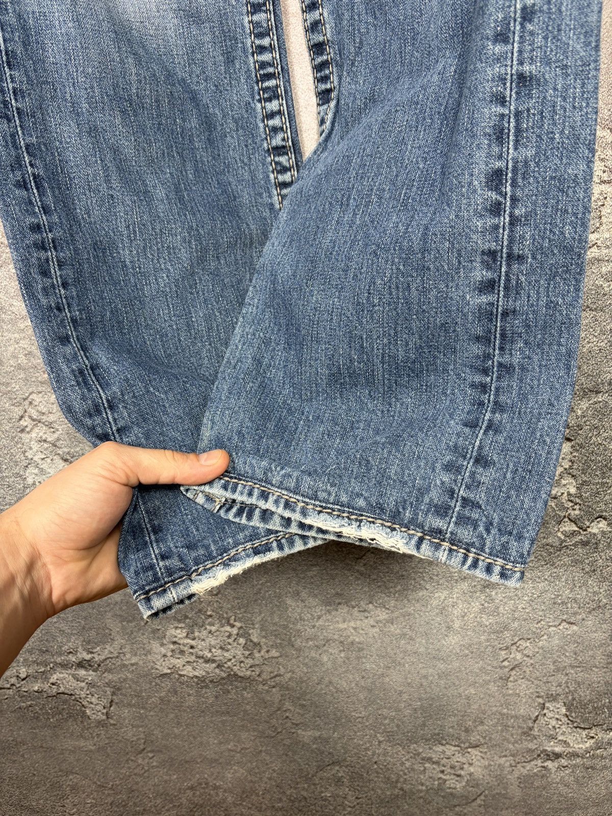 True Religion Vintage True Religion Denim Jeans Bobby Big T USA Y2K Size US 32 / EU 48 - 17 Thumbnail