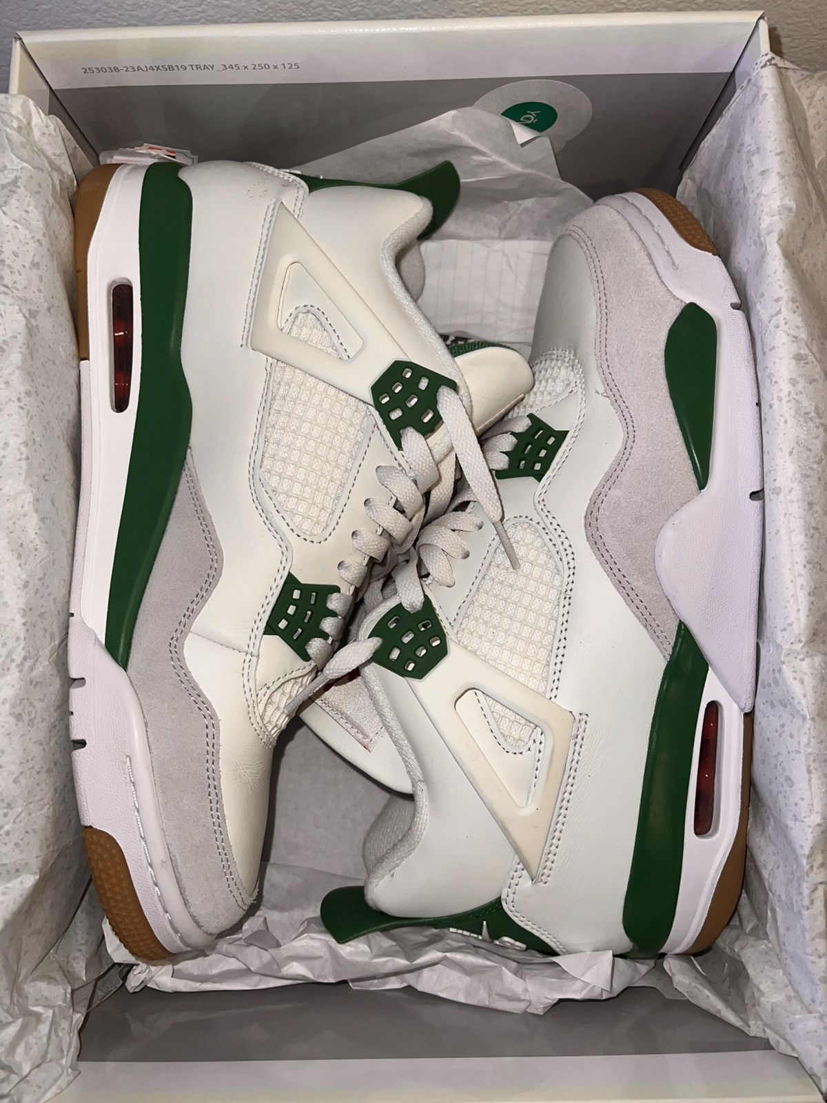Jordan Brand × Nike Air Jordan 4 Retro SP Size US 11 / EU 44 - 2 Thumbnail