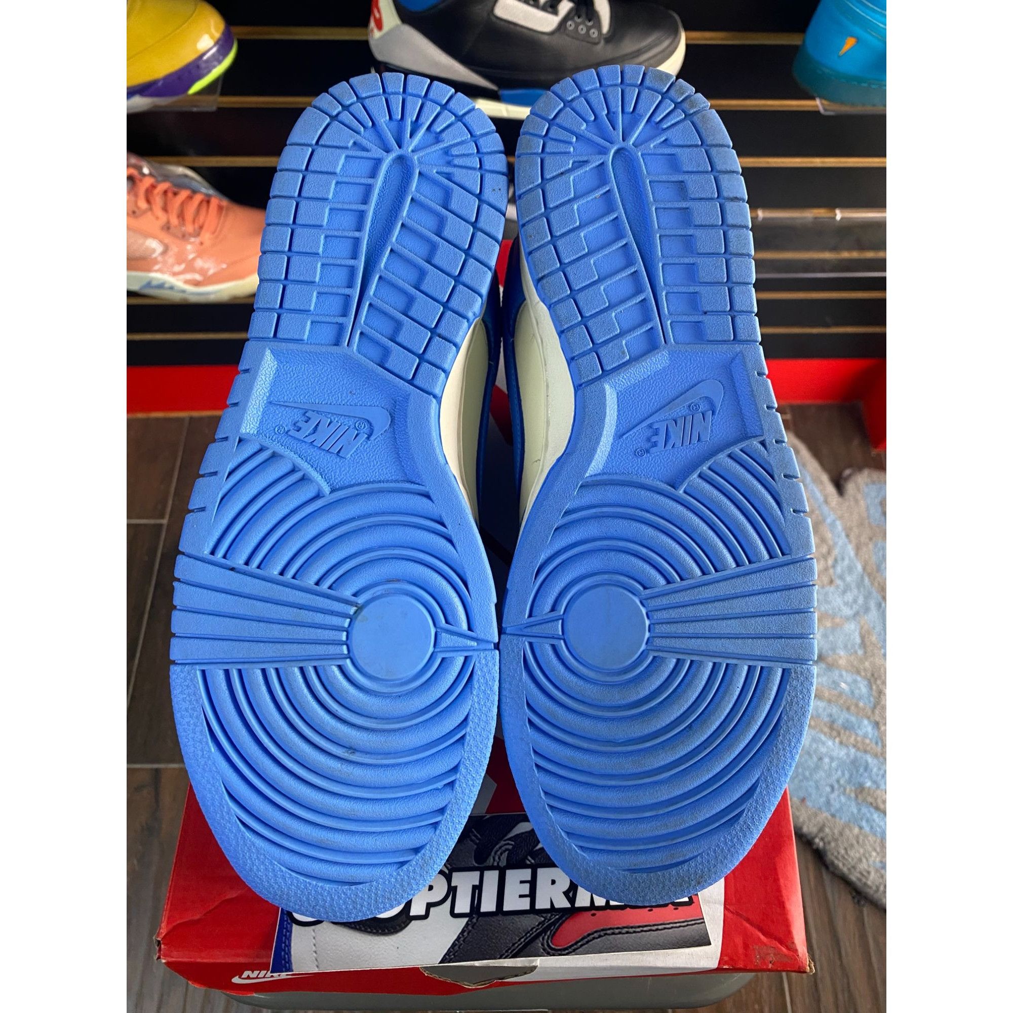 Nike NIKE DUNK LOW UNIVERSITY BLUE 2024 SZ 10 Size US 10 / EU 43 - 6 Thumbnail