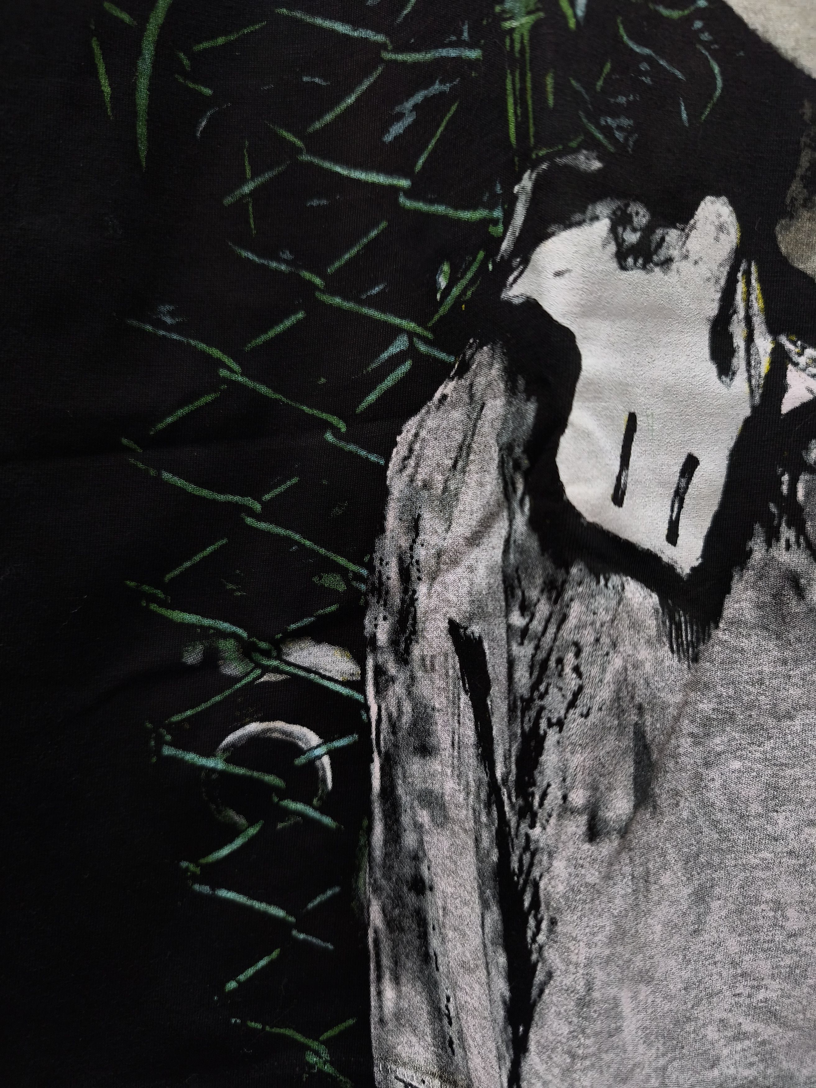 Anime Serial Experiments Lain "The World of Lain" T-shirt Size US XL / EU 56 / 4 - 7 Thumbnail