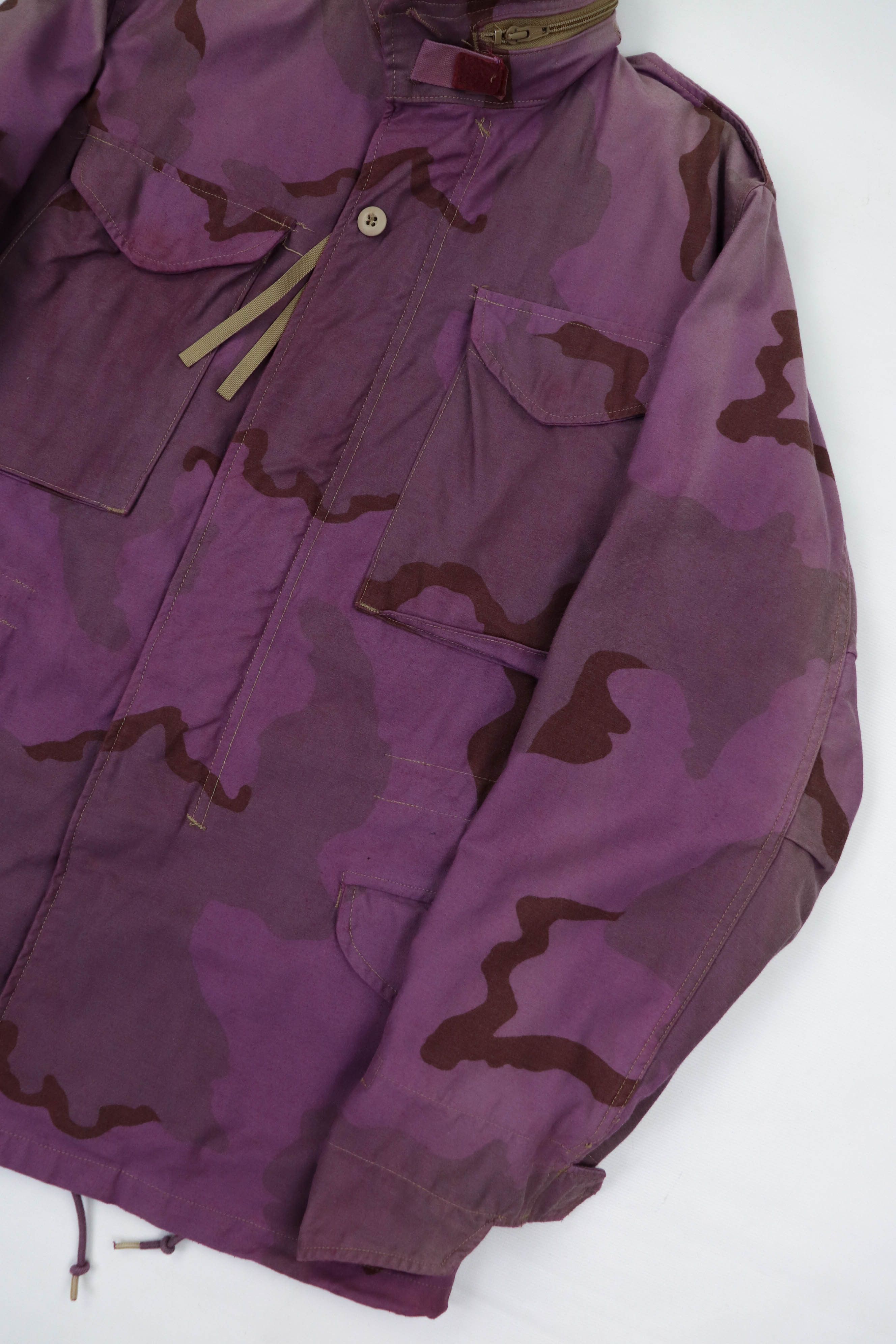 Vintage Vintage Custom Repainted Sun Faded Purple Camo M-65 FJacket Size US S / EU 44-46 / 1 - 5 Thumbnail