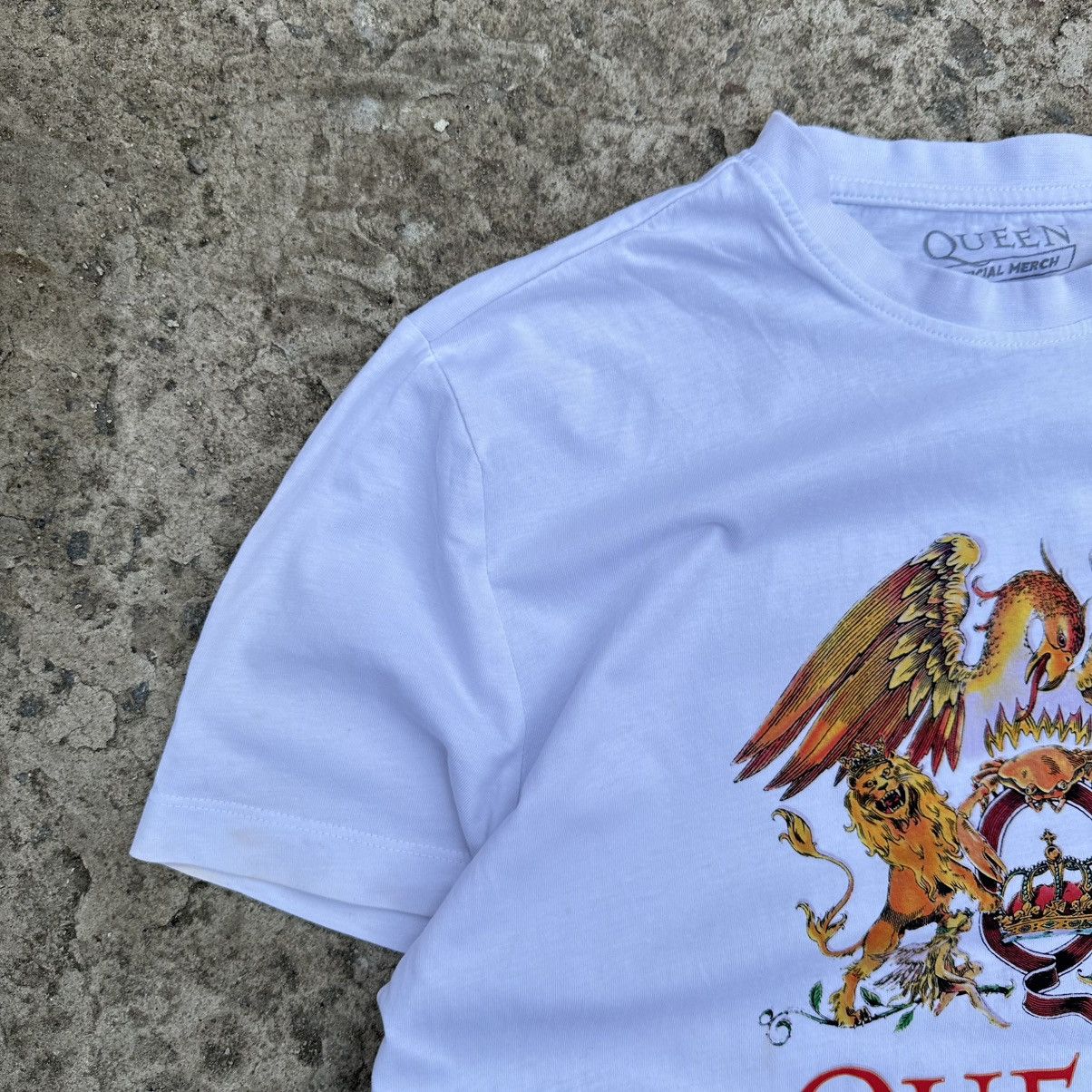 Band Tees × Y/Project Vintage Queen T-shirts Band Rock Big Logo Used 00s USA Size US M / EU 48-50 / 2 - 3 Thumbnail