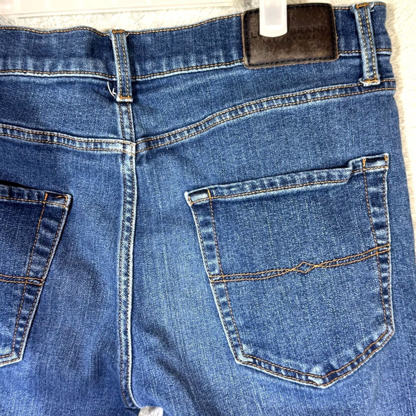 Lucky Brand Lucky Brand 410 Athletic Slim Jeans Men’s 32 x 30 Blue Denim Straight Mid-Rise 5-Pocket Button Zip Vintage No N/A Size US 32 / EU 48 - 7 Thumbnail
