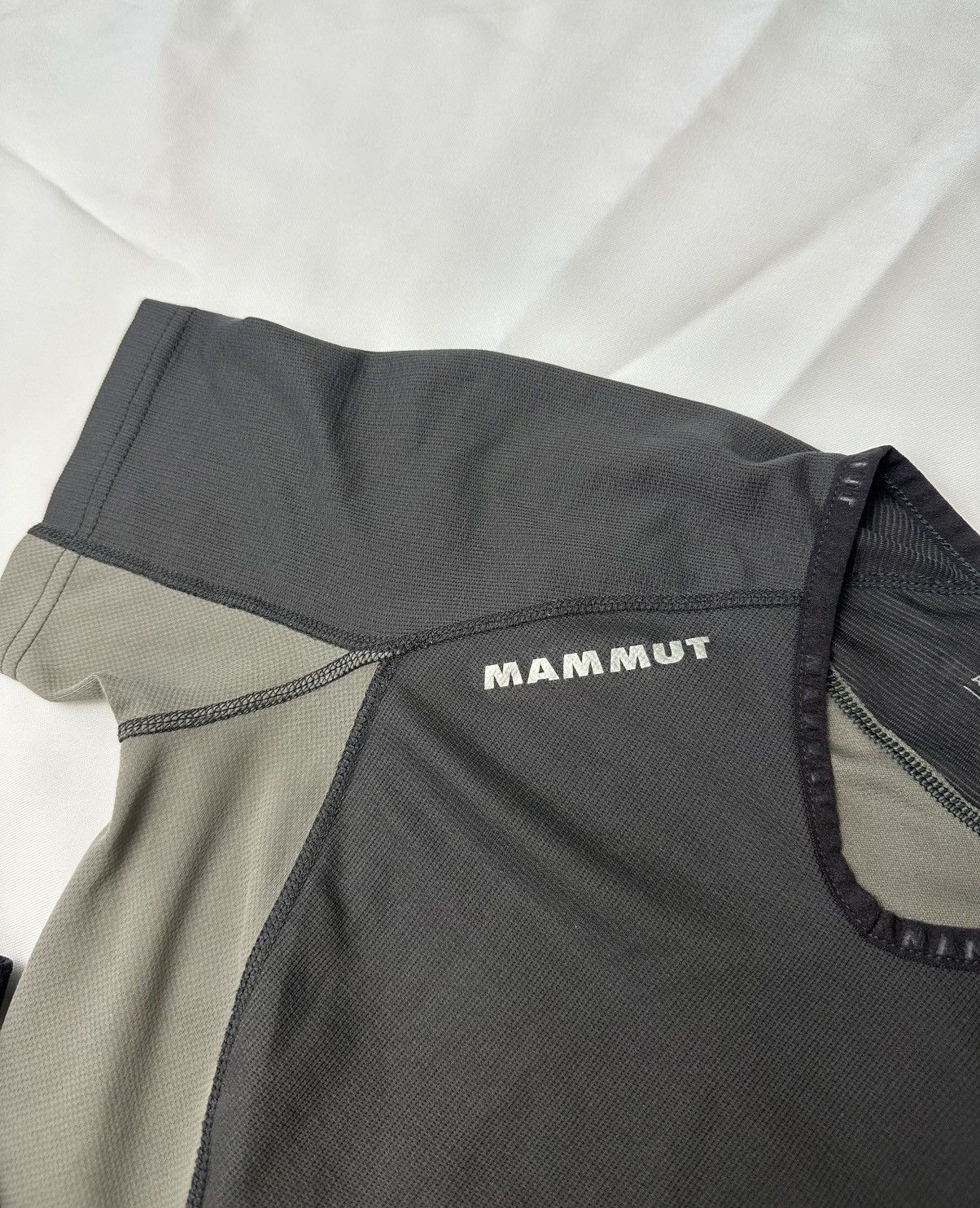 Mammut Mammut Women’s Alpine Thermo Layer T Shirt Size XS-S Size XS / US 0-2 / IT 36-38 - 7 Thumbnail