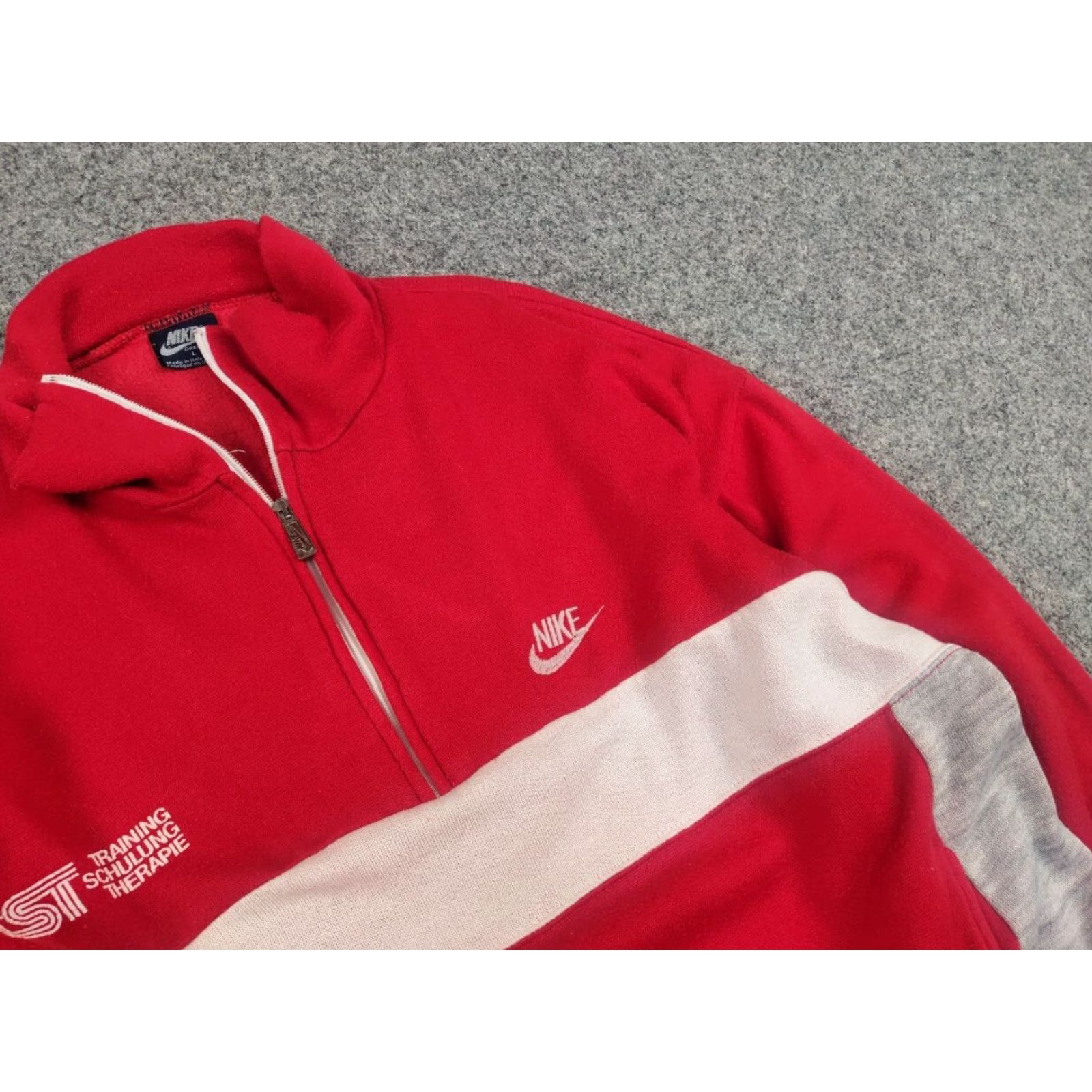 Nike VINTAGE Nike Oregon USA TST Red Pullover Zip Sweatshirt Shirt Mens L Red 80s USA Nike Sportswear Sweatshirt Size US L / EU 52-54 / 3 - 7 Thumbnail