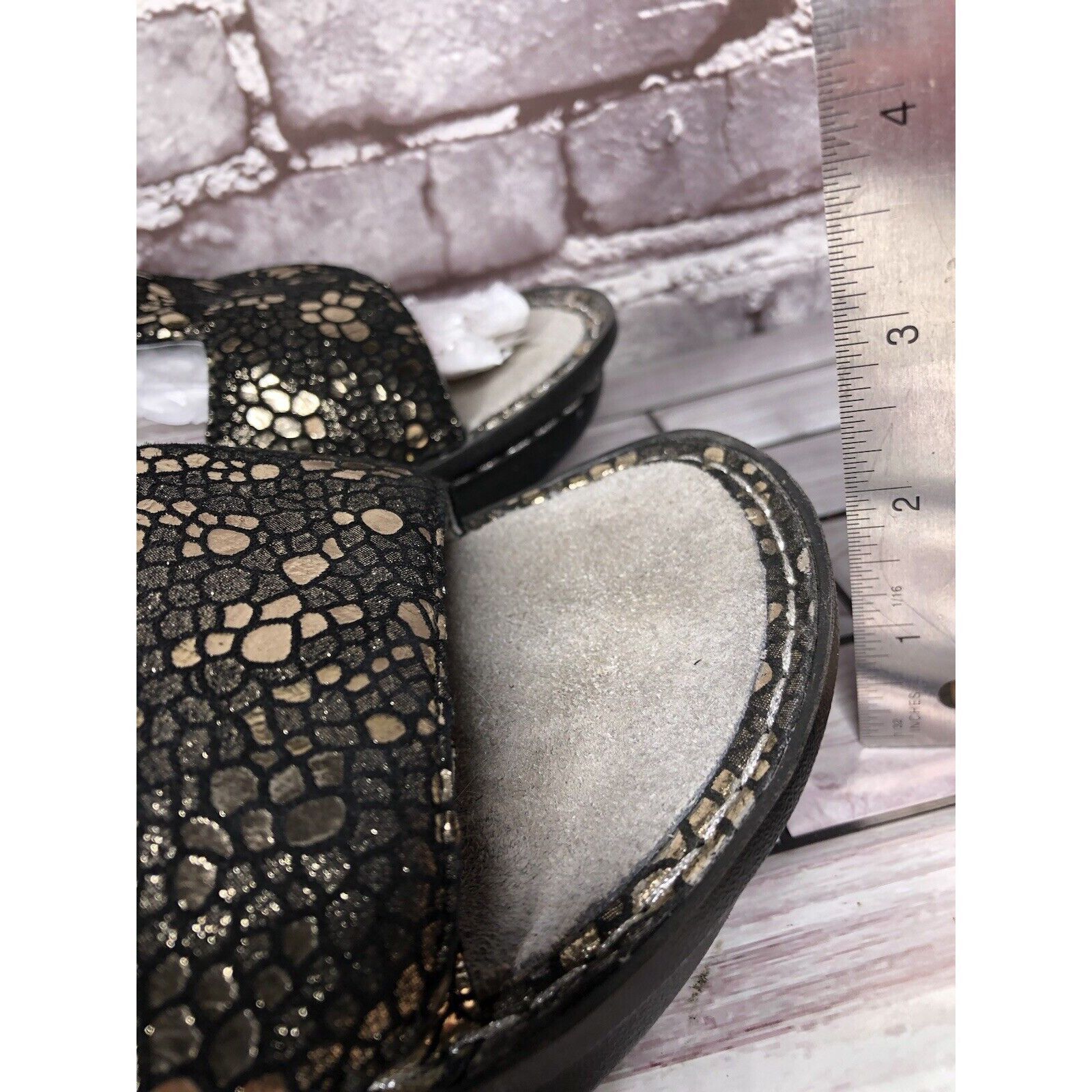 Other Alegria PEG 780 Black Silver Mosaic Leather Platform Slides Size US 10.5 / IT 40.5 - 11 Thumbnail