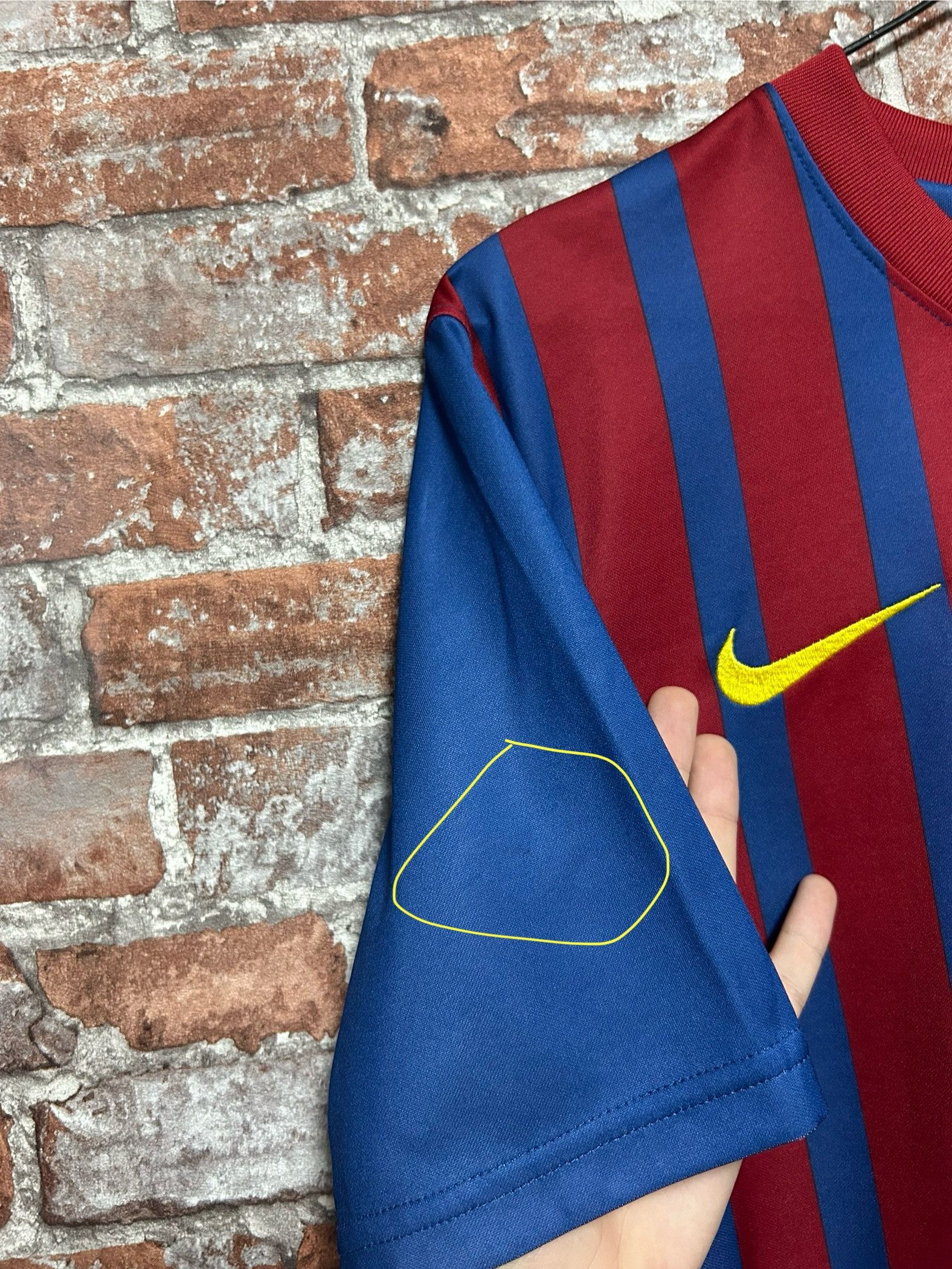 Nike Barcelona 2011 2012 Home Football Nike Joshua 419879-486 Size US S / EU 44-46 / 1 - 16 Thumbnail