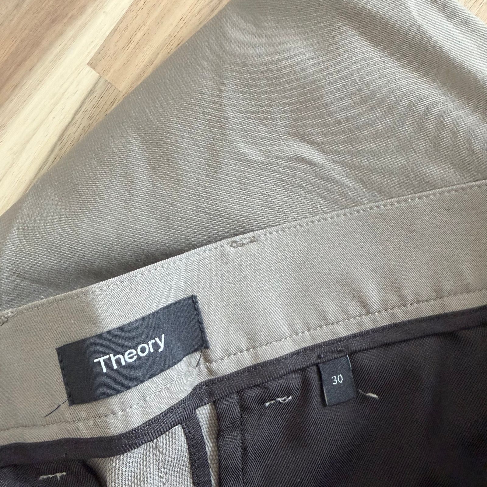 Theory Theory Tan Zaine SW Neoteric Flat Front Pants Sz 30 Size US 30 / EU 46 - 2 Thumbnail