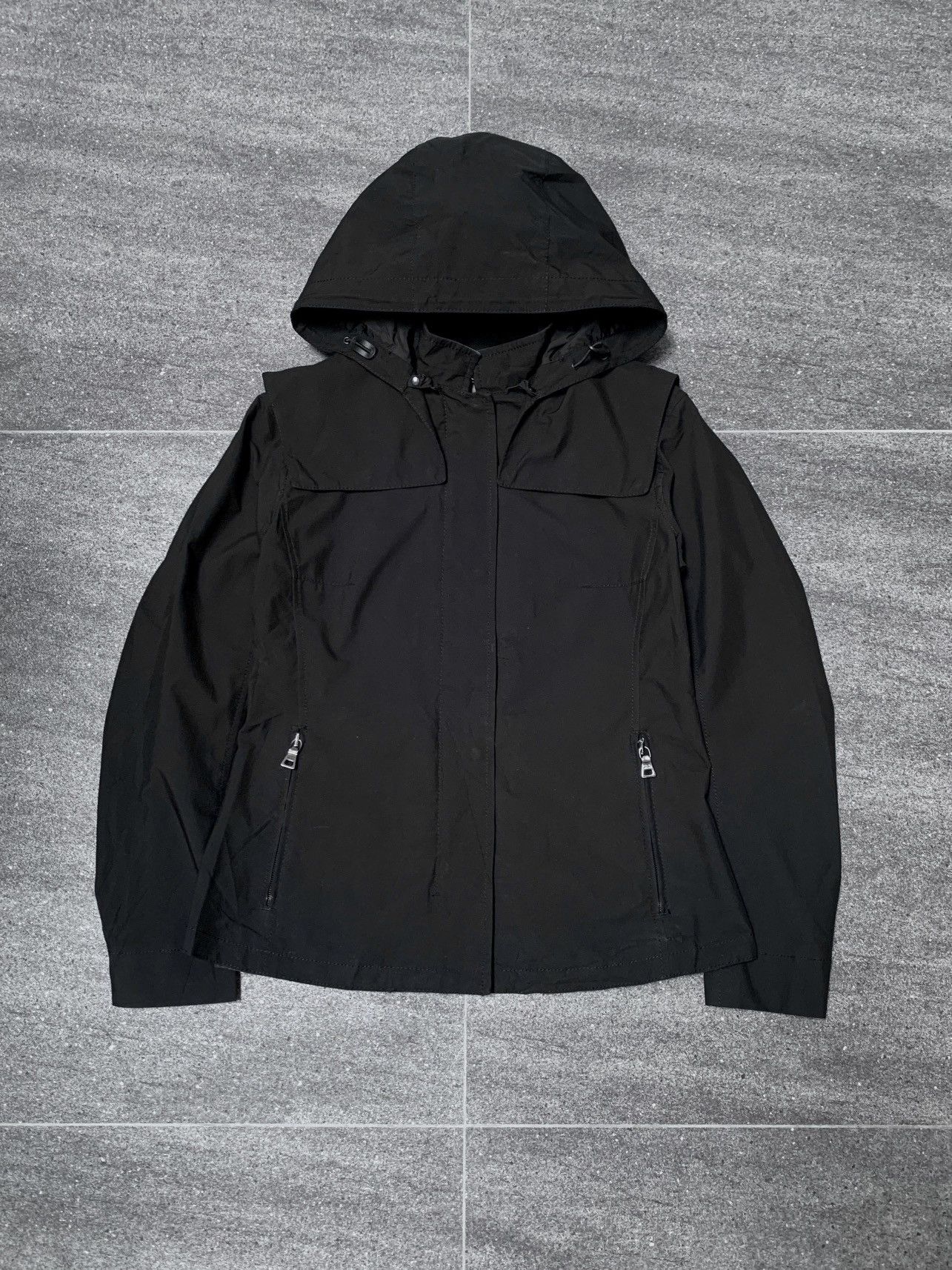 Prada 2000s Red Tab Goretex Detachable Jacket Size XS / US 0-2 / IT 36-38 - 1 Thumbnail