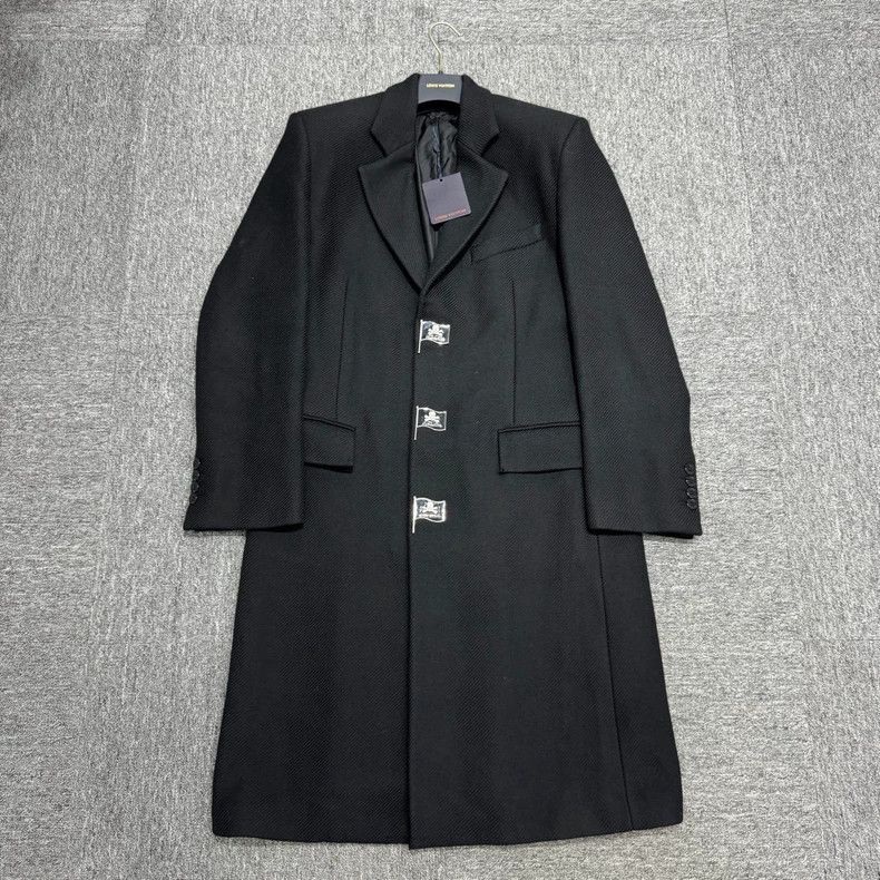Louis Vuitton Louis Vuitton Jolly Roger Coat Nextarrow-2505 Size US M / EU 48-50 / 2 - 1 Thumbnail