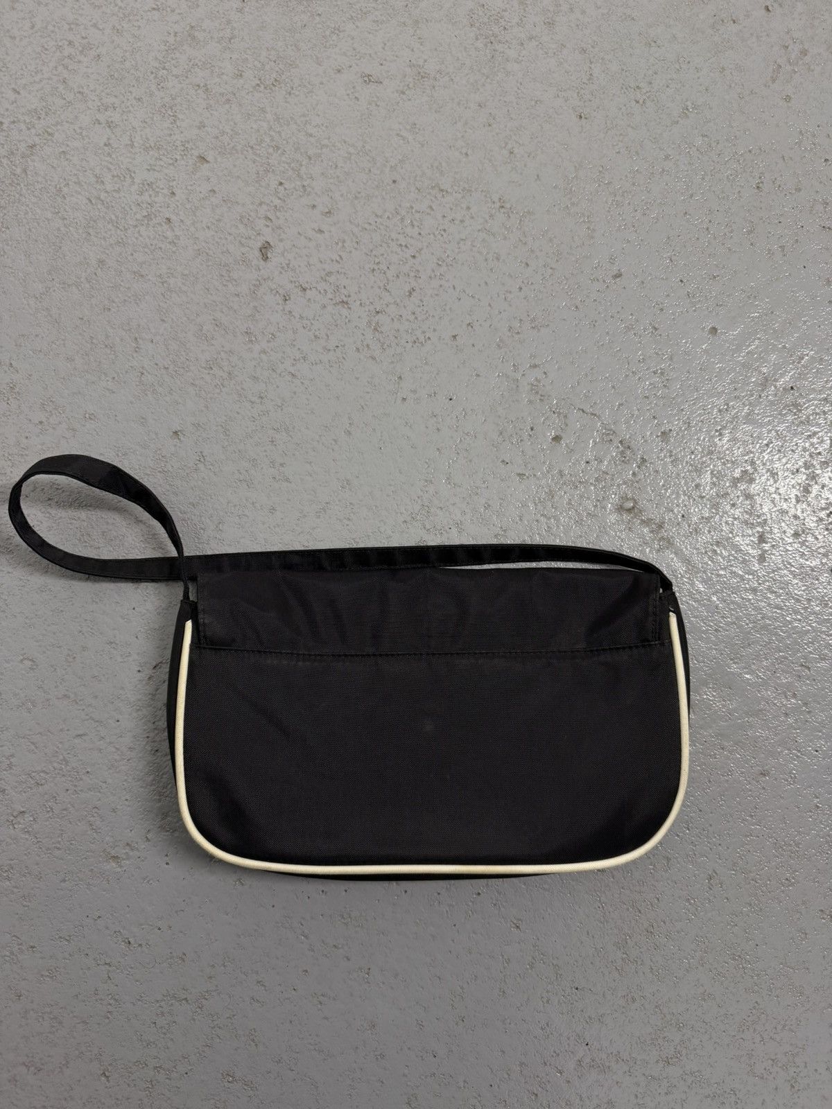 Adidas Streetwear Adidas 07 Stripe Y2K Handbag Size ONE SIZE - 8 Thumbnail