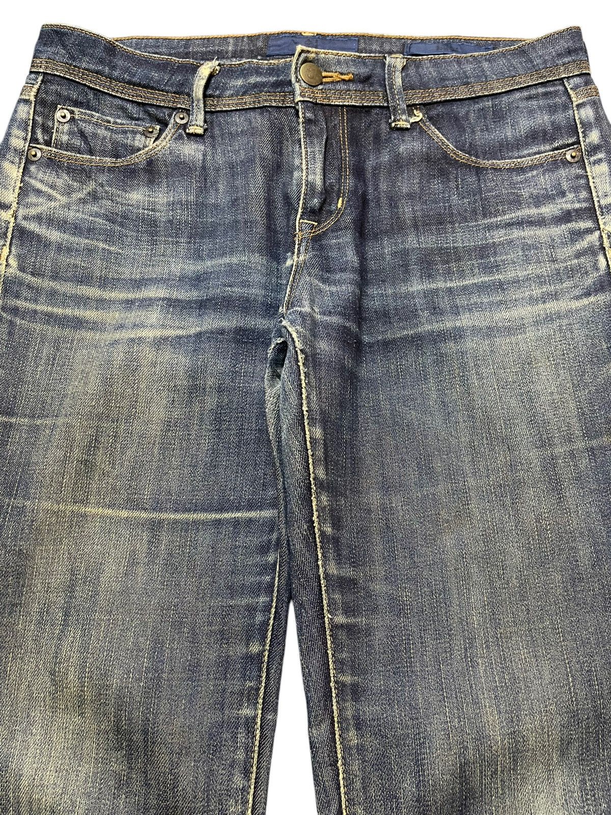 Uniqlo Vintage Japanese Uniqlo Faded Wash Distress Wide Leg Jeans Size US 31 - 3 Thumbnail