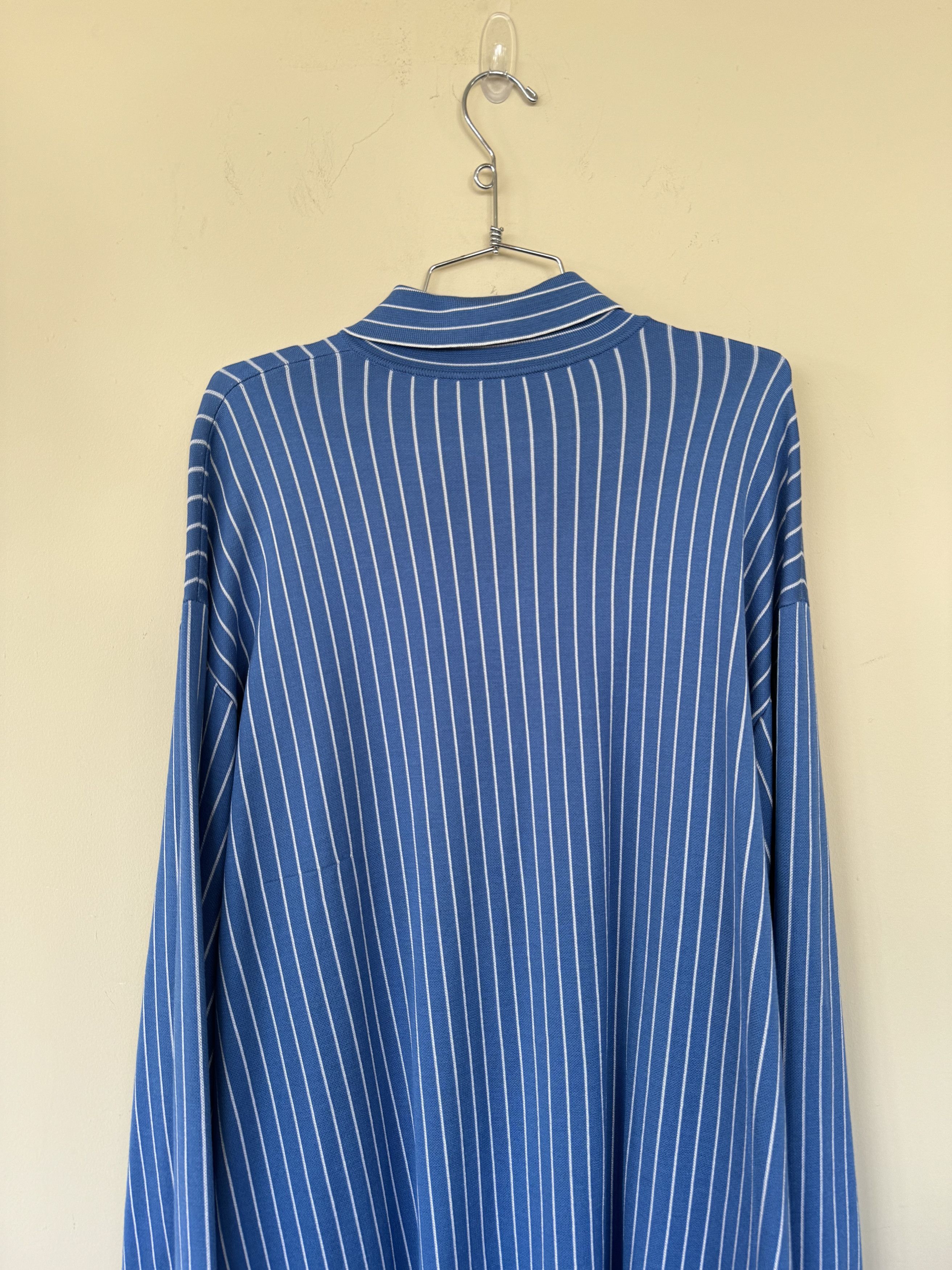 Balenciaga Balenciaga Logo Long Sleeve Size US XL / EU 56 / 4 - 7 Thumbnail