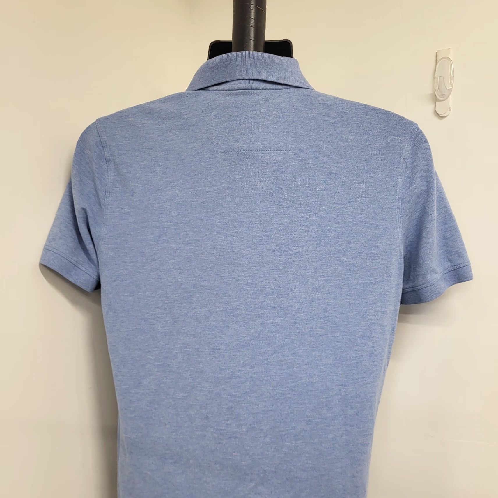 Banana Republic VINTAGE Banana Republic Polo Shirt Mens S Blue 100% Organic Cotton Mammoth Logo Pique Polo Shirt Mens S Blue 100% Cotton Banana Republic Logo Size US S / EU 44-46 / 1 - 6 Thumbnail