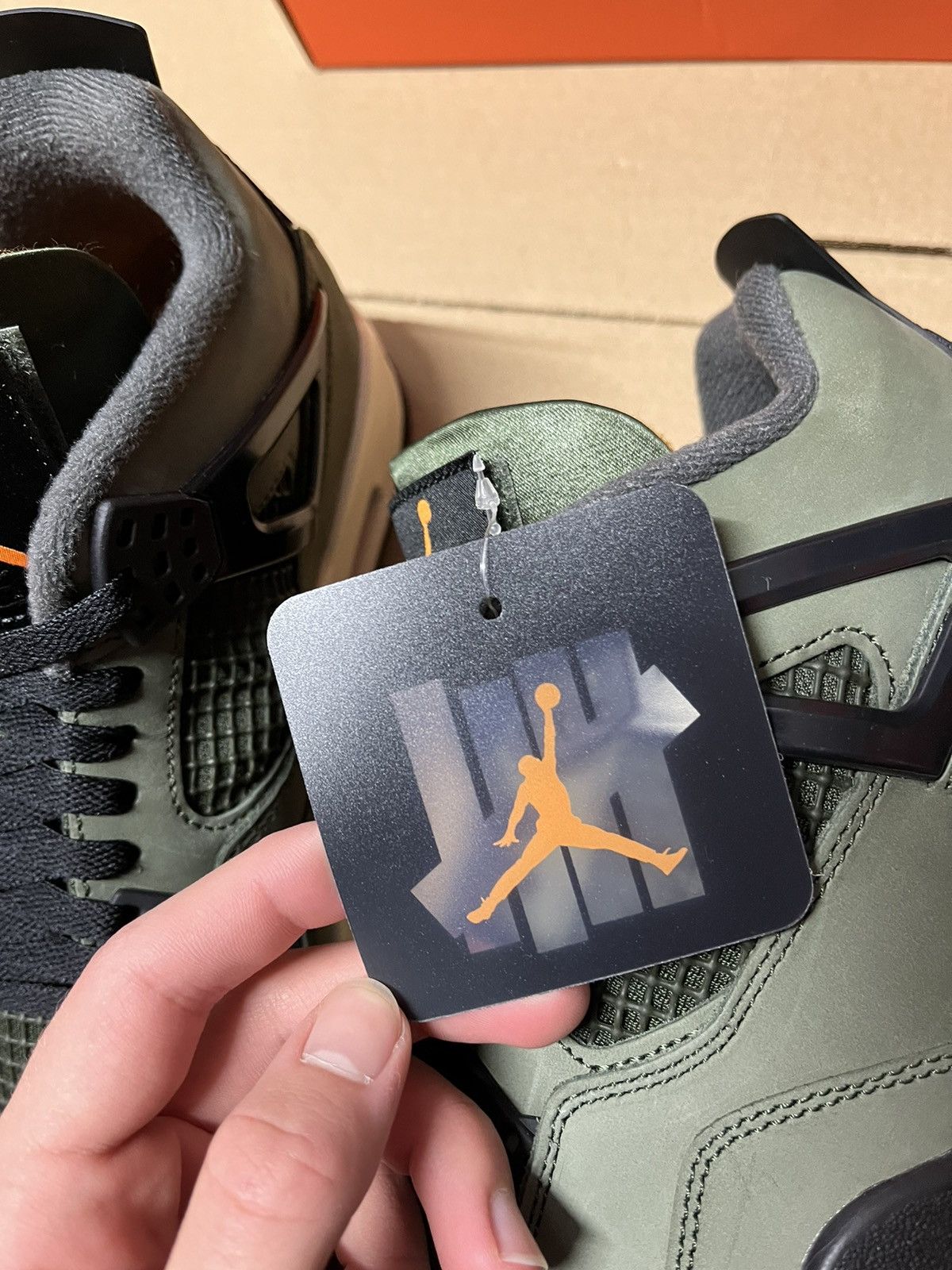 Nike Jordan 4 Retro Undefeated Sp Size US 9 / EU 42 - 15 Thumbnail