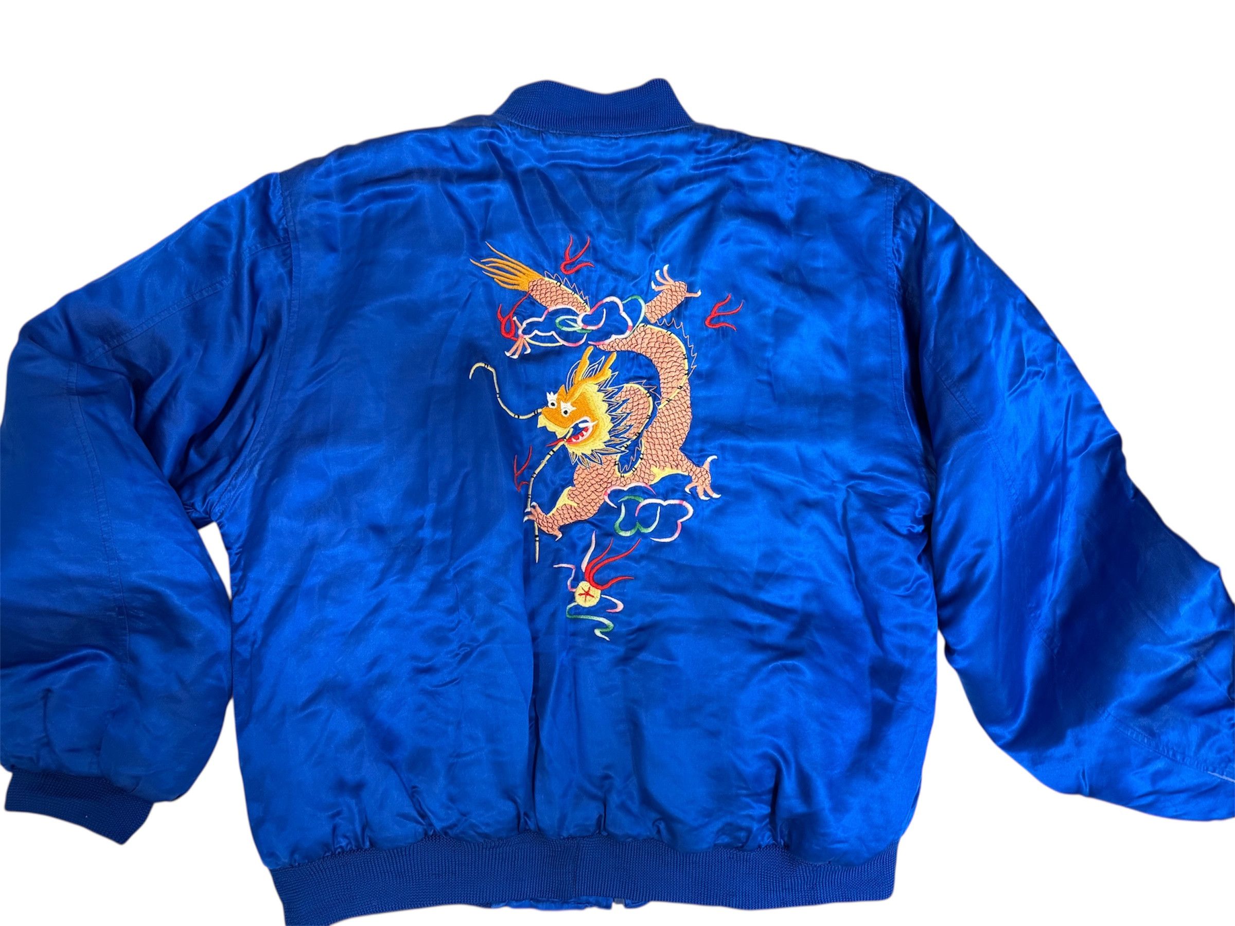 Vintage Vintage 90s Blue Satin Dragon Embroidered Sukajan Jacket Size US M / EU 48-50 / 2 - 2 Thumbnail