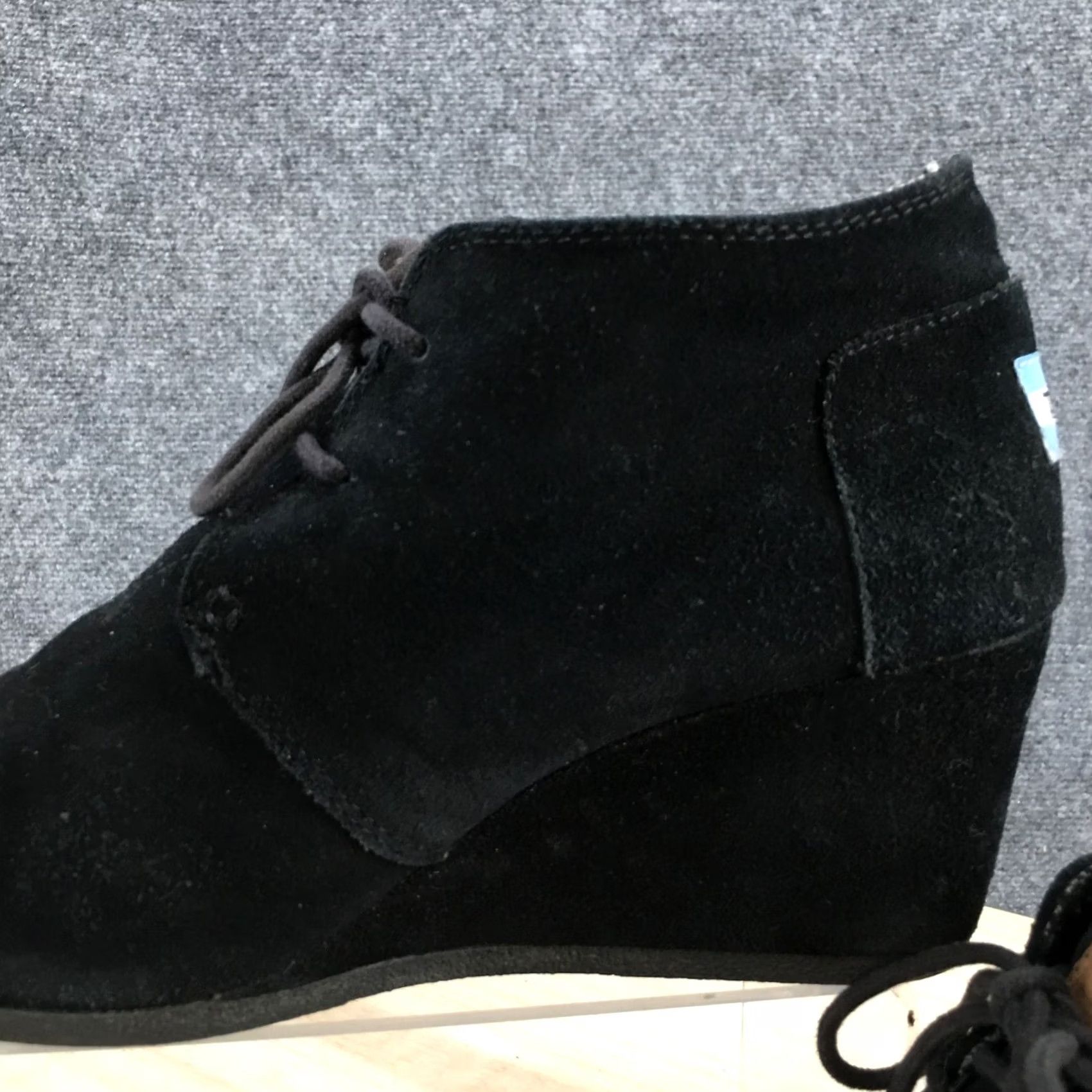Toms TOMS Womens Bootie Black Suede Kala Desert Wedge Ankle Bootie 8.5 Lace Up Mid Heel Casual Felt Lining Leather Insole Shoes Womens Size US 9 / IT 39 - 4 Thumbnail
