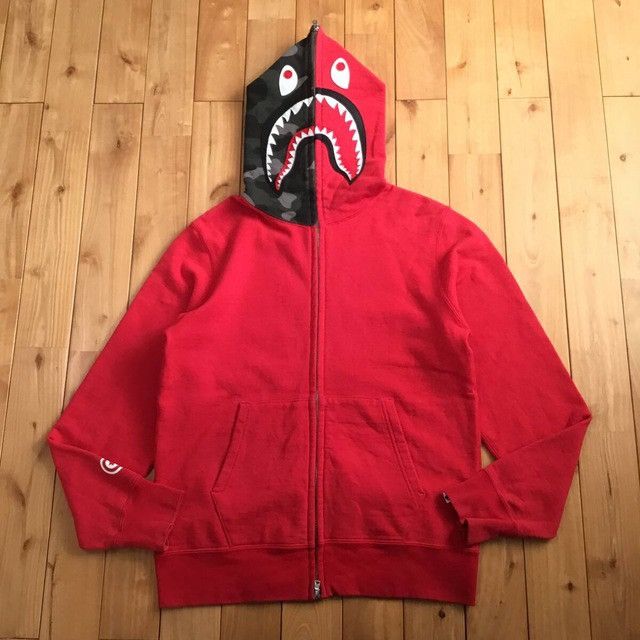Bape BAPE Shark Full Zip Hoodie Black Camo x Red a bathing ape Size US L / EU 52-54 / 3 - 2 Thumbnail