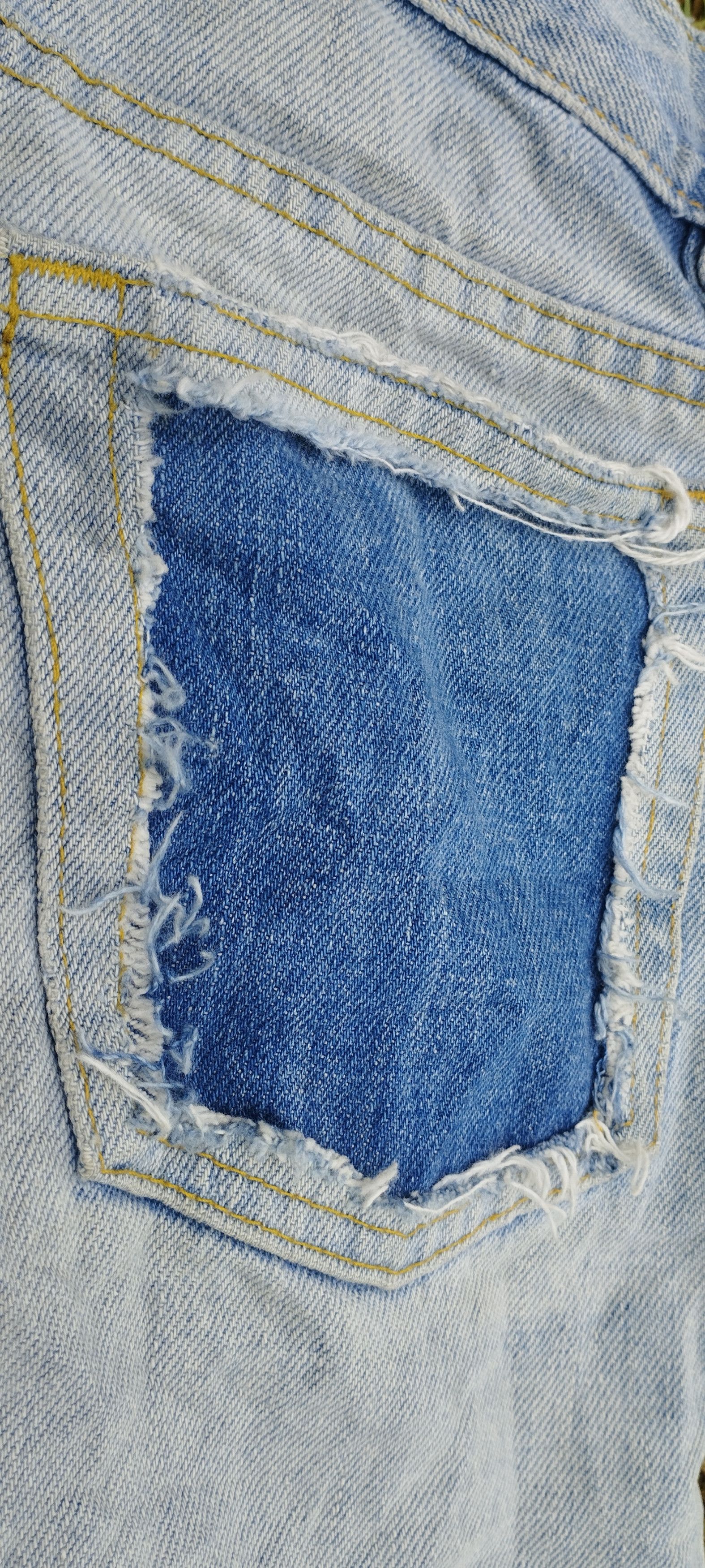 Helmut Lang Helmut Lang Vintage Clean Broken Denim Jeans Size 26" / US 2 / IT 38 - 4 Thumbnail