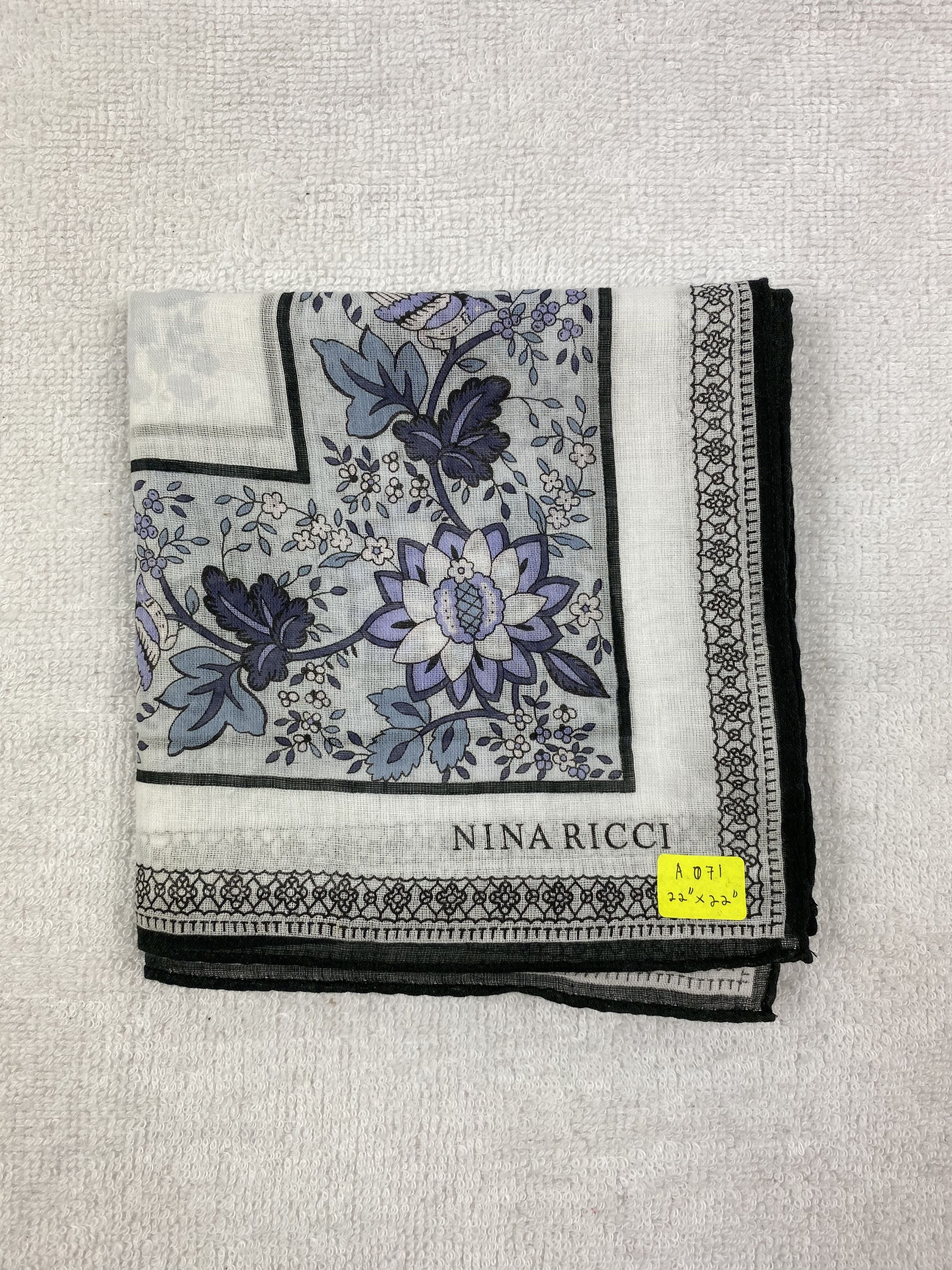 Nina Ricci × Other × Vintage Nina Ricci Handkerchief / Bandana / Neckerchief Size ONE SIZE - 6 Thumbnail