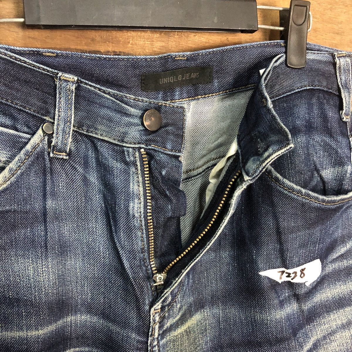 Japanese Brand Uniqlo Jeans Blue faded Distressed Denim Pants #7328 Size US 27 - 11 Thumbnail