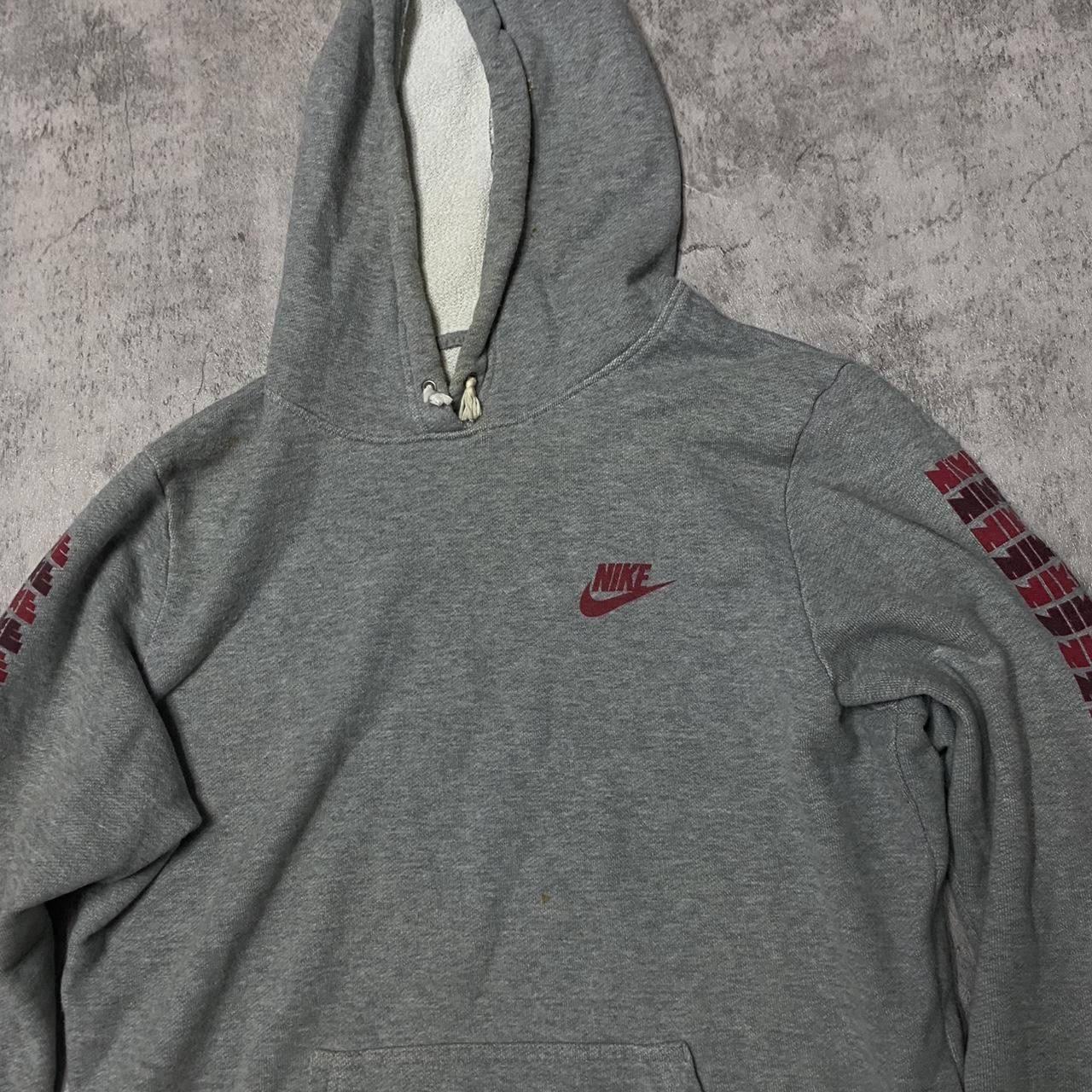 Nike Grey Nike hoodie with red accents #hoodie Size US L / EU 52-54 / 3 - 2 Thumbnail