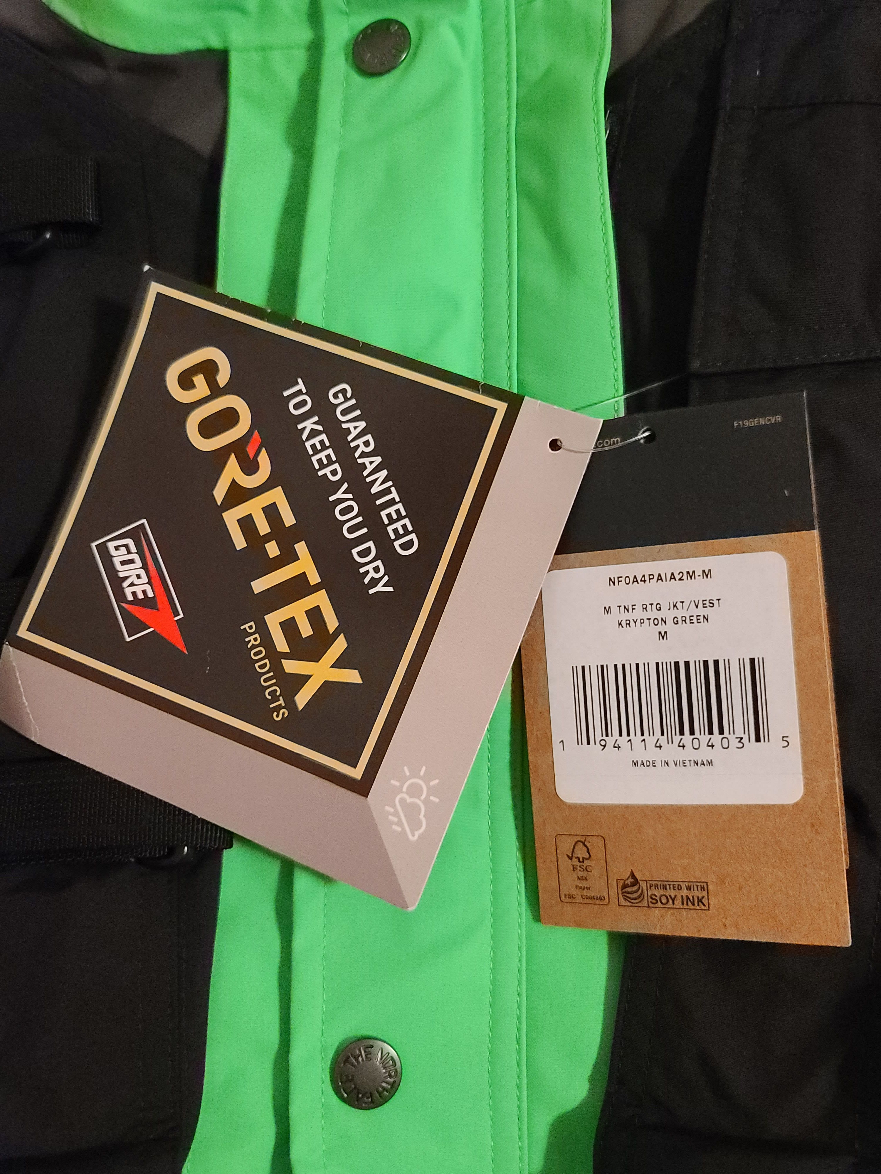 Supreme × The North Face RTG lime jacket + vest Size US M / EU 48-50 / 2 - 9 Thumbnail