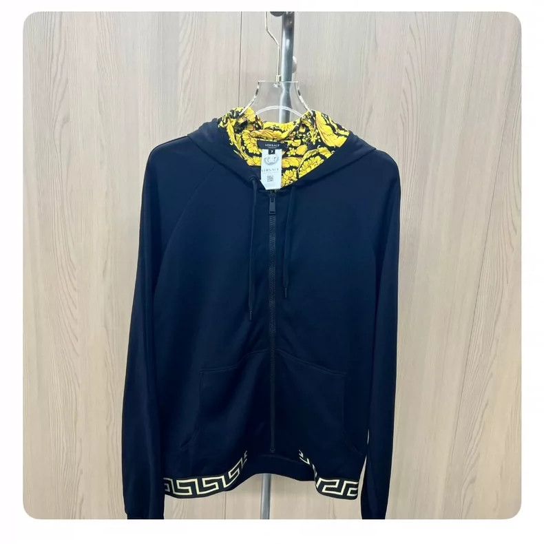 Versace Versace Phnom Penh Baroque hooded sweatshirt jacket Size XL / US 12-14 / IT 48-50 - 1 Thumbnail