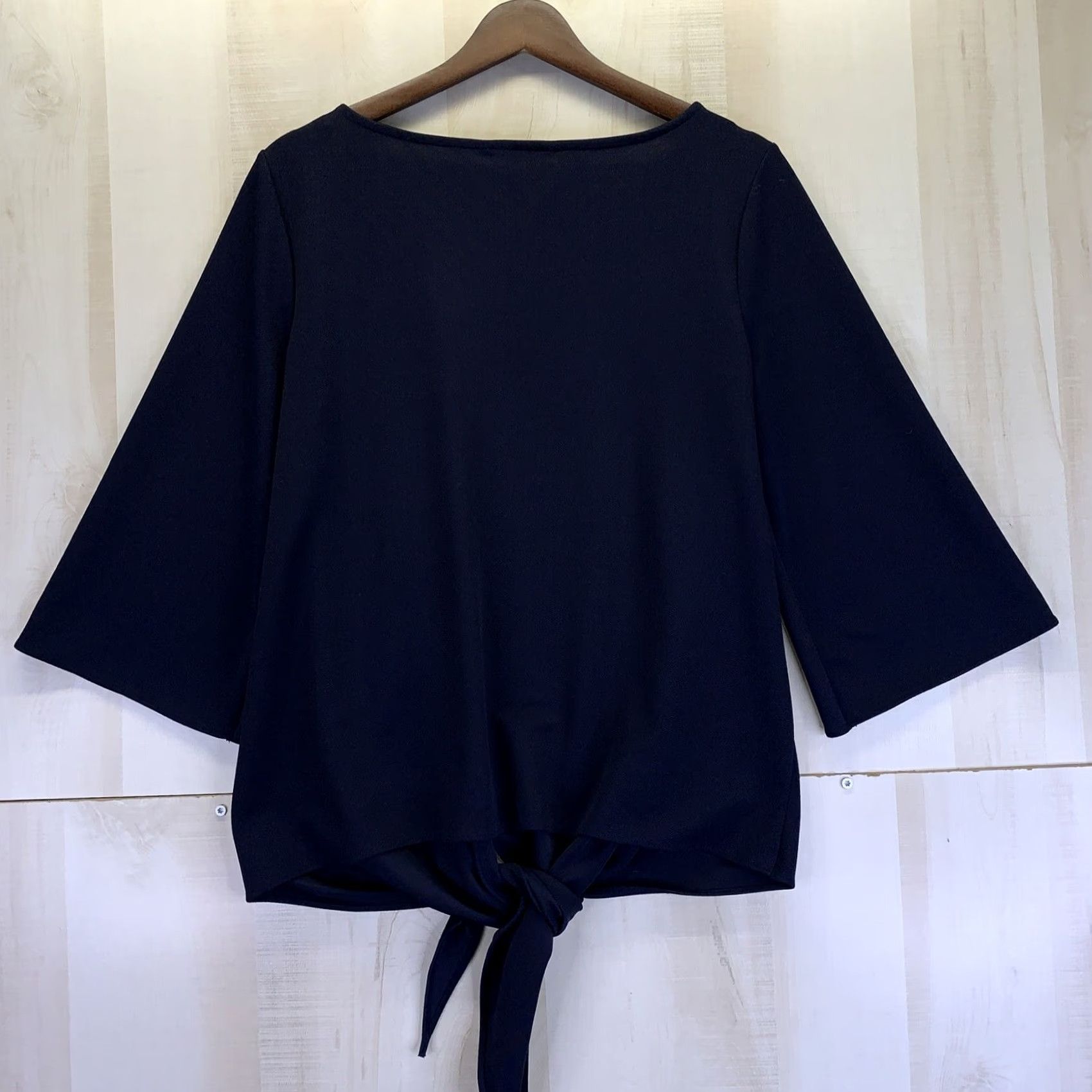Banana Republic Banana Republic Navy Blue Tie Front Bell Sleeve Blouse Womens Medium-9412 Size M / US 6-8 / IT 42-44 - 7 Thumbnail