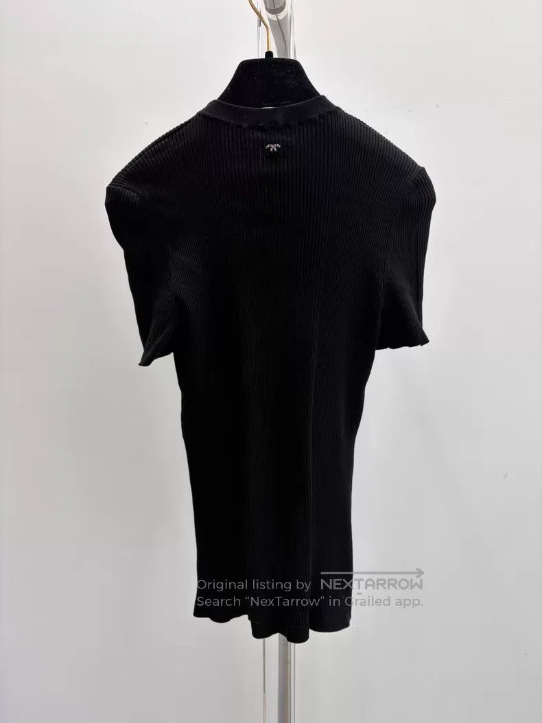 Chanel Chanel Black heart short sleeve Size XS / US 0-2 / IT 36-38 - 3 Thumbnail