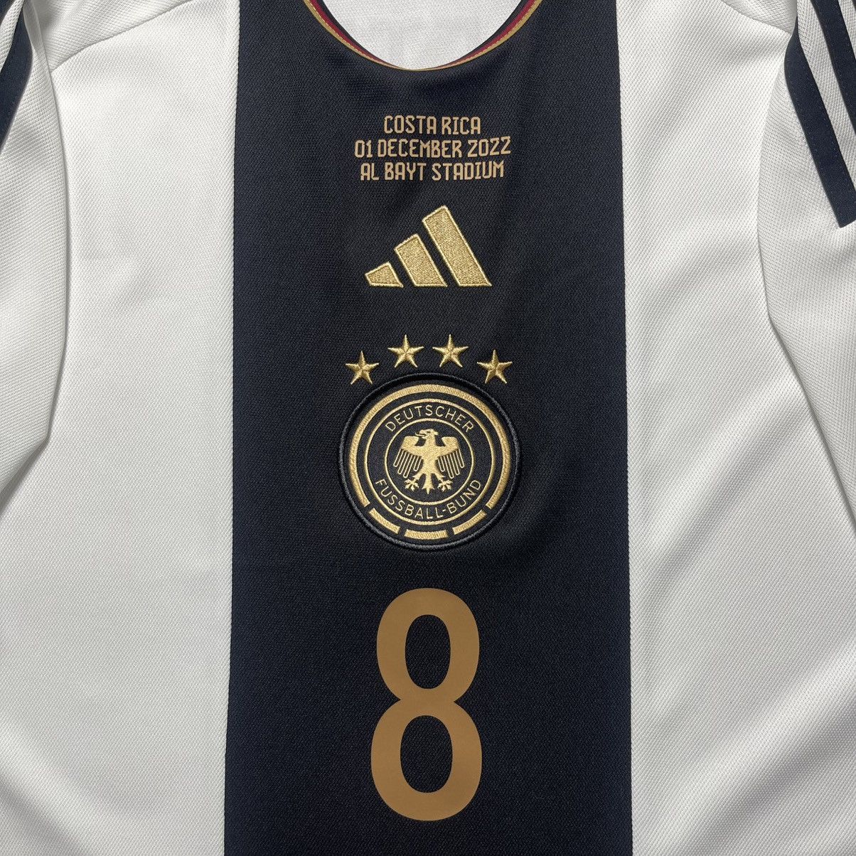 Adidas GERMANY ADIDAS 2022 WORLD CUP SOCCER HOME JERSEY #8 GORETZKA Size US L / EU 52-54 / 3 - 5 Thumbnail