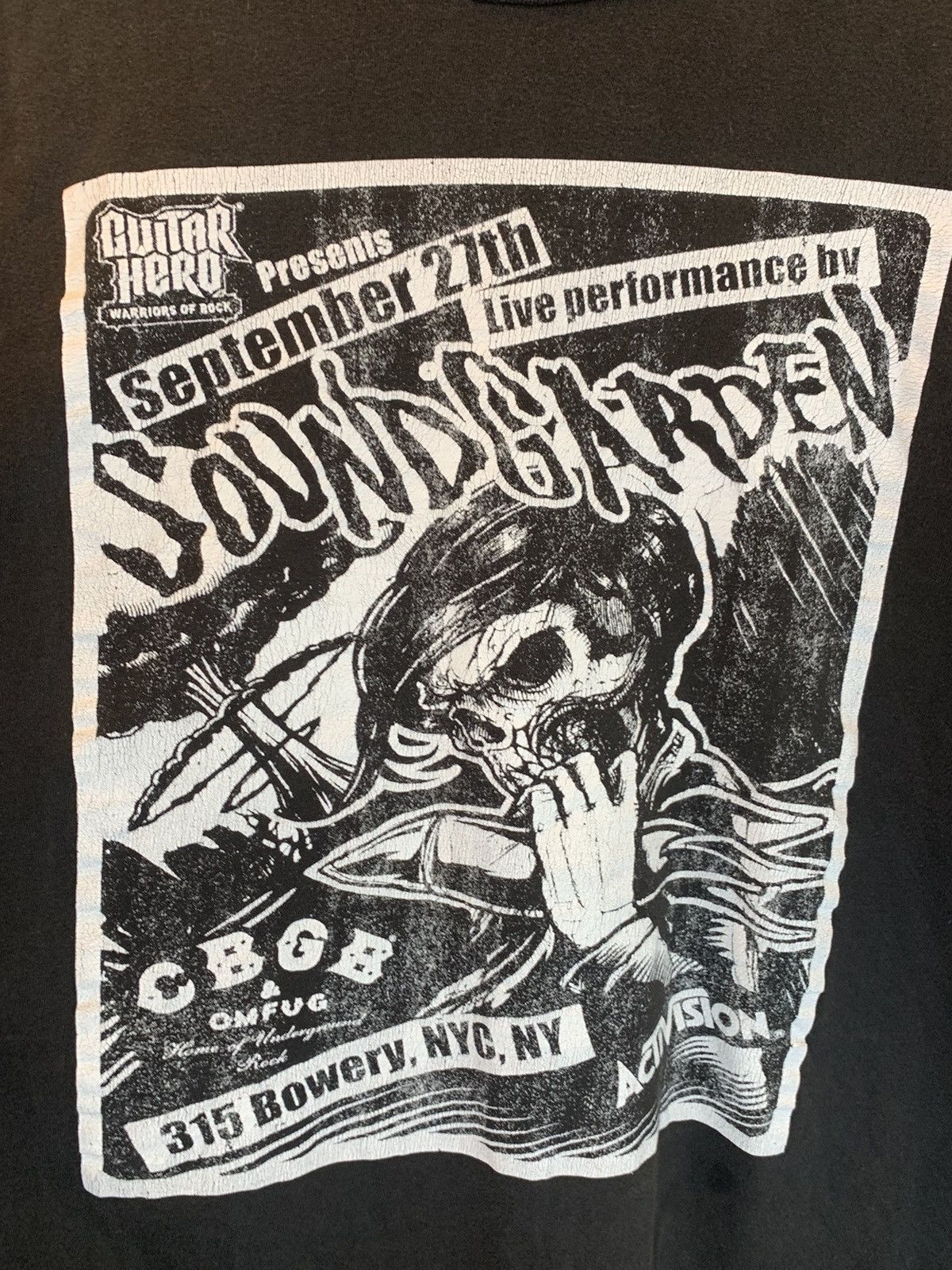 Band Tees *RARE* Soundgarden CBGB & OMFUG Guitar Hero Concert T-Shirt Size US L / EU 52-54 / 3 - 2 Thumbnail