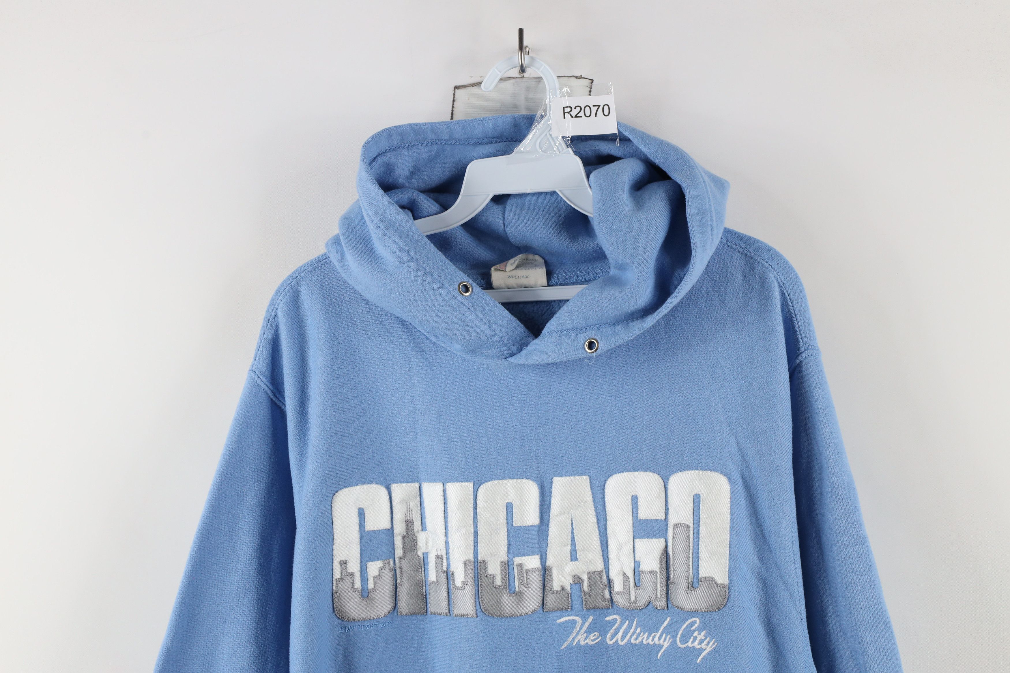 Vintage Vintage Y2K Streetwear Out Chicago The Windy City Hoodie Size US M / EU 48-50 / 2 - 2 Thumbnail