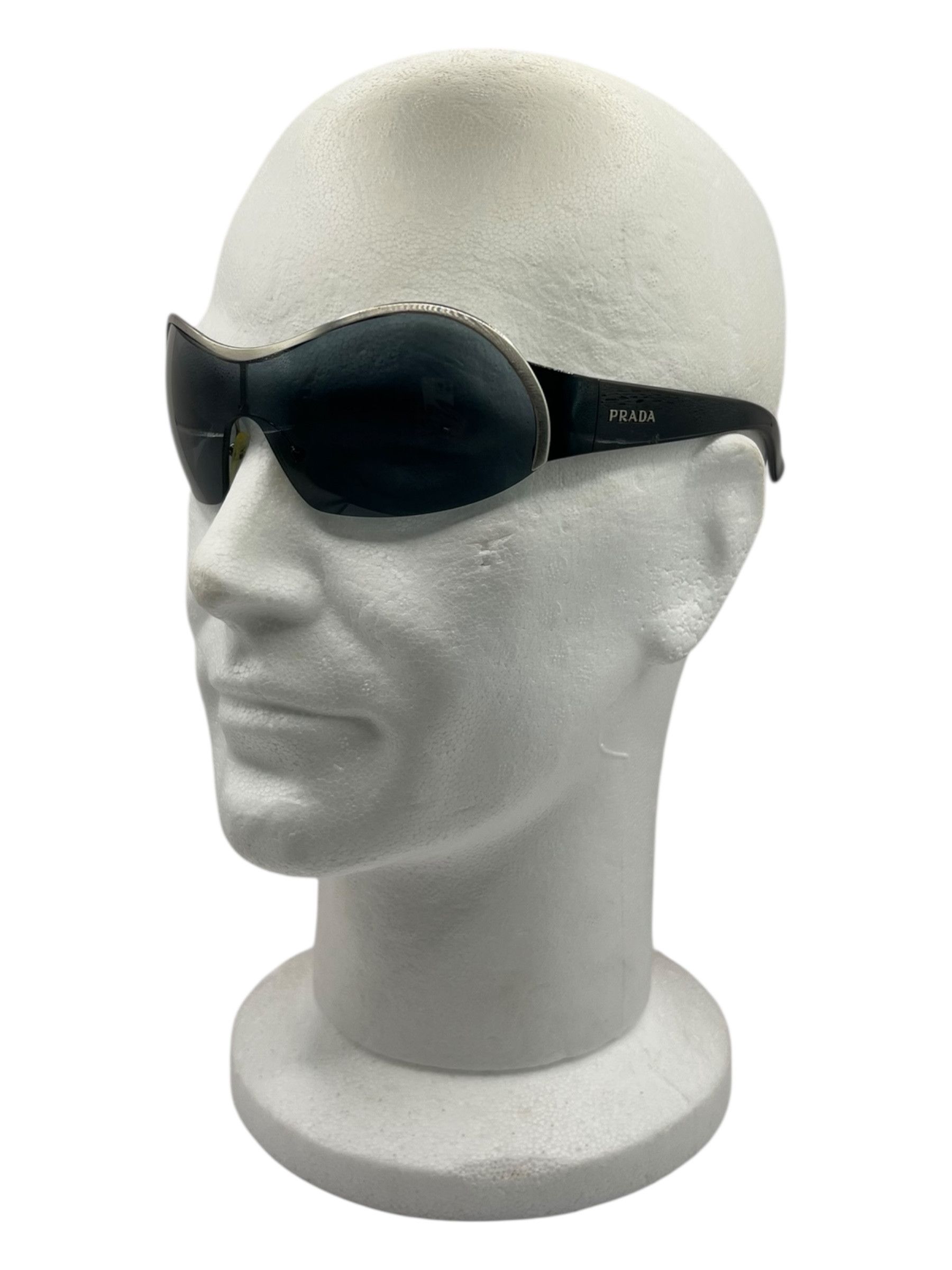 Prada Prada shield sunglasses Size ONE SIZE - 2 Thumbnail