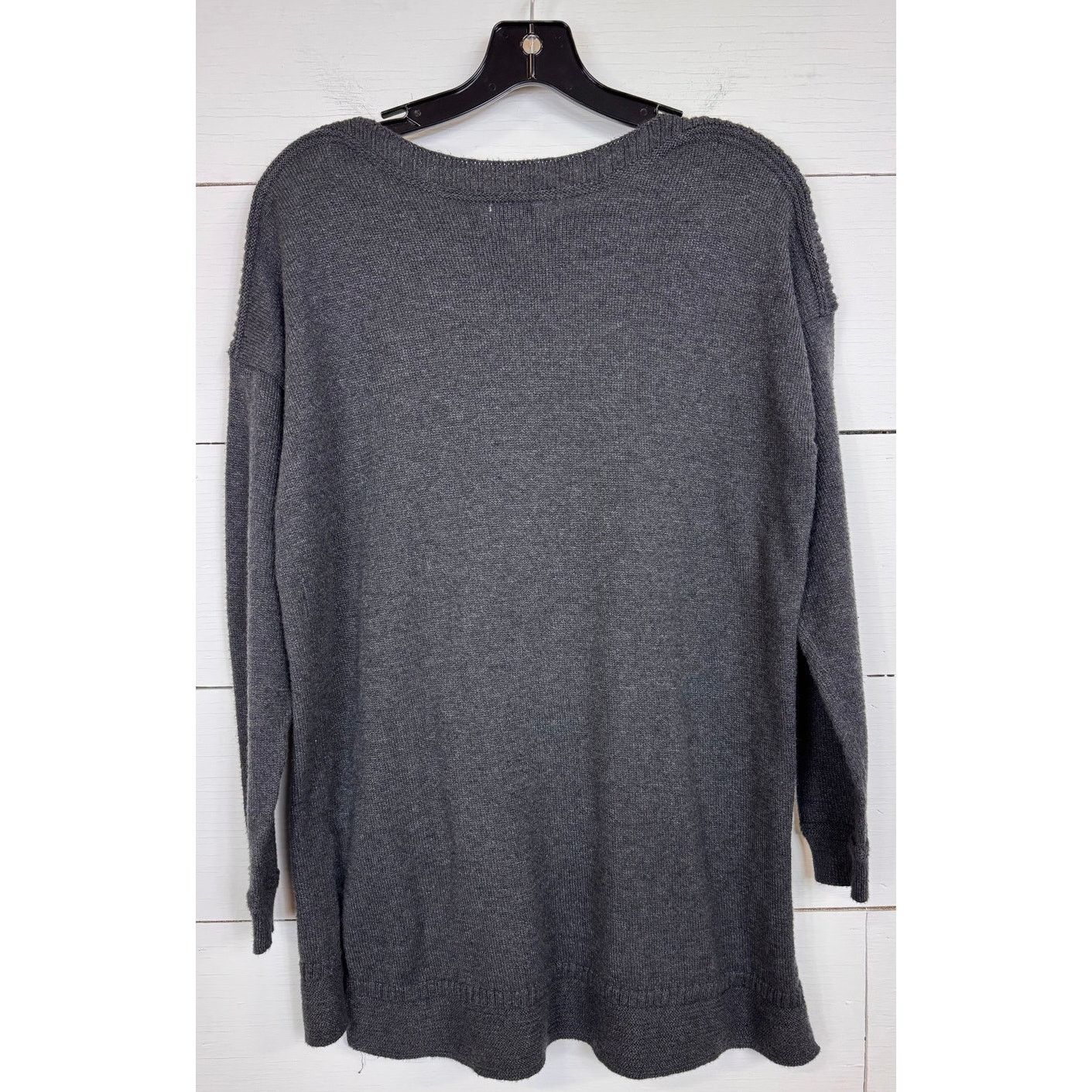 Old Navy Old Navy Sweater Women's Size Medium Size M / US 6-8 / IT 42-44 - 2 Thumbnail
