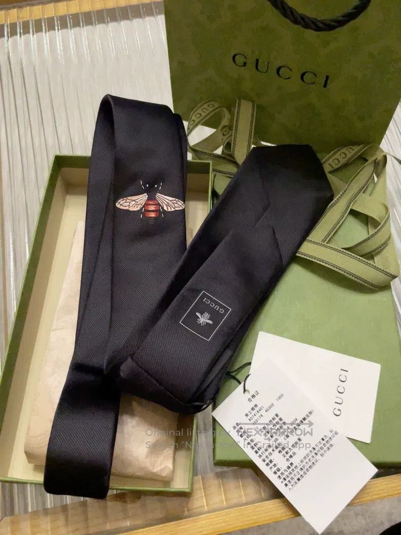 Gucci Gucci Bee-embroidered silk tie Size ONE SIZE - 1 Thumbnail