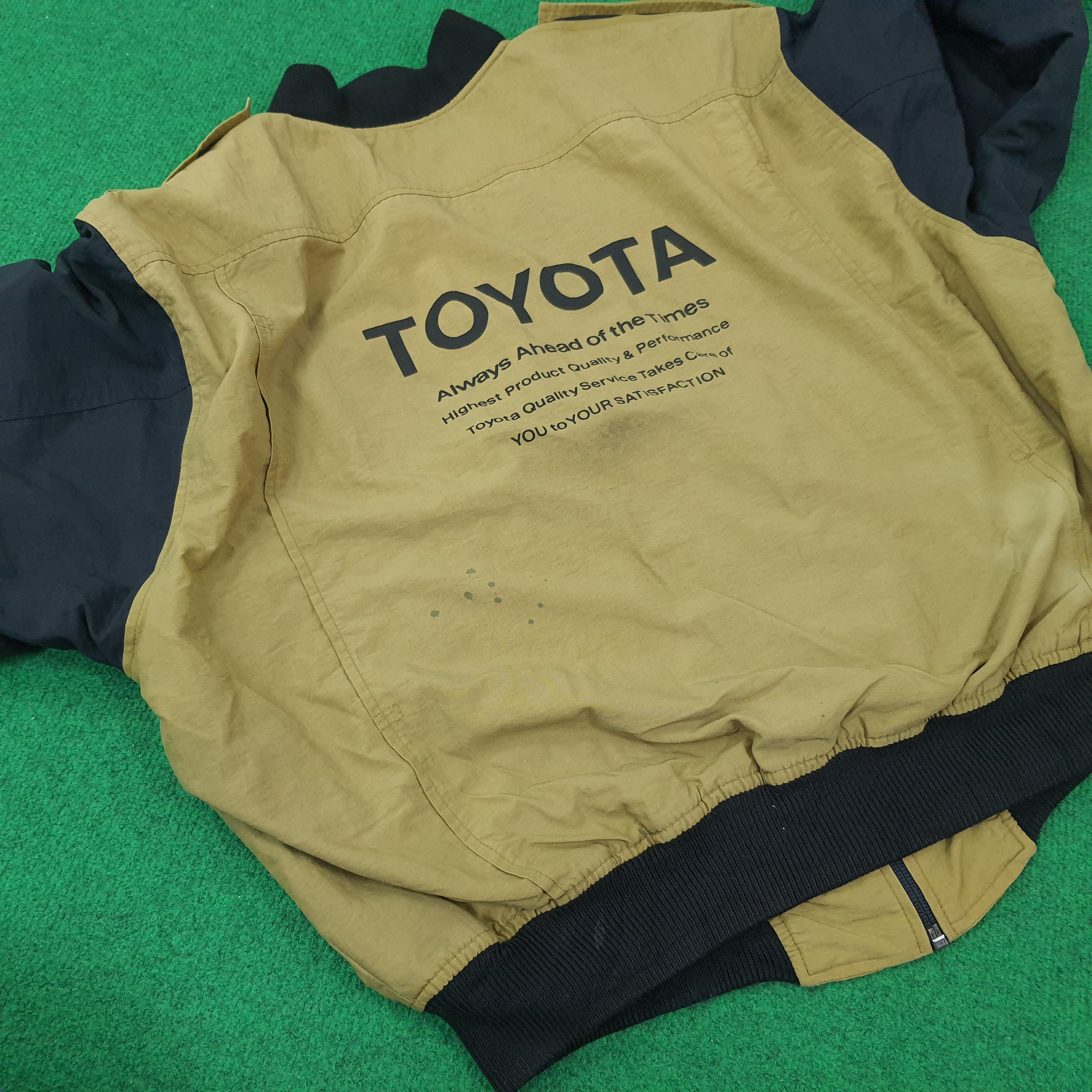 Other Vintage Toyota Japan Motorsports Racing Jacket C241N16 Size US L / EU 52-54 / 3 - 11 Thumbnail
