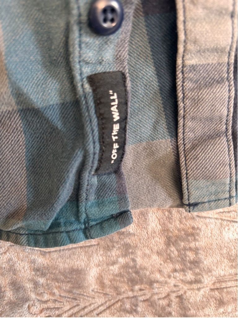 Vans Men's Vans Flannel Shirt Size L Blue Gray Plaid Size US L / EU 52-54 / 3 - 6 Thumbnail