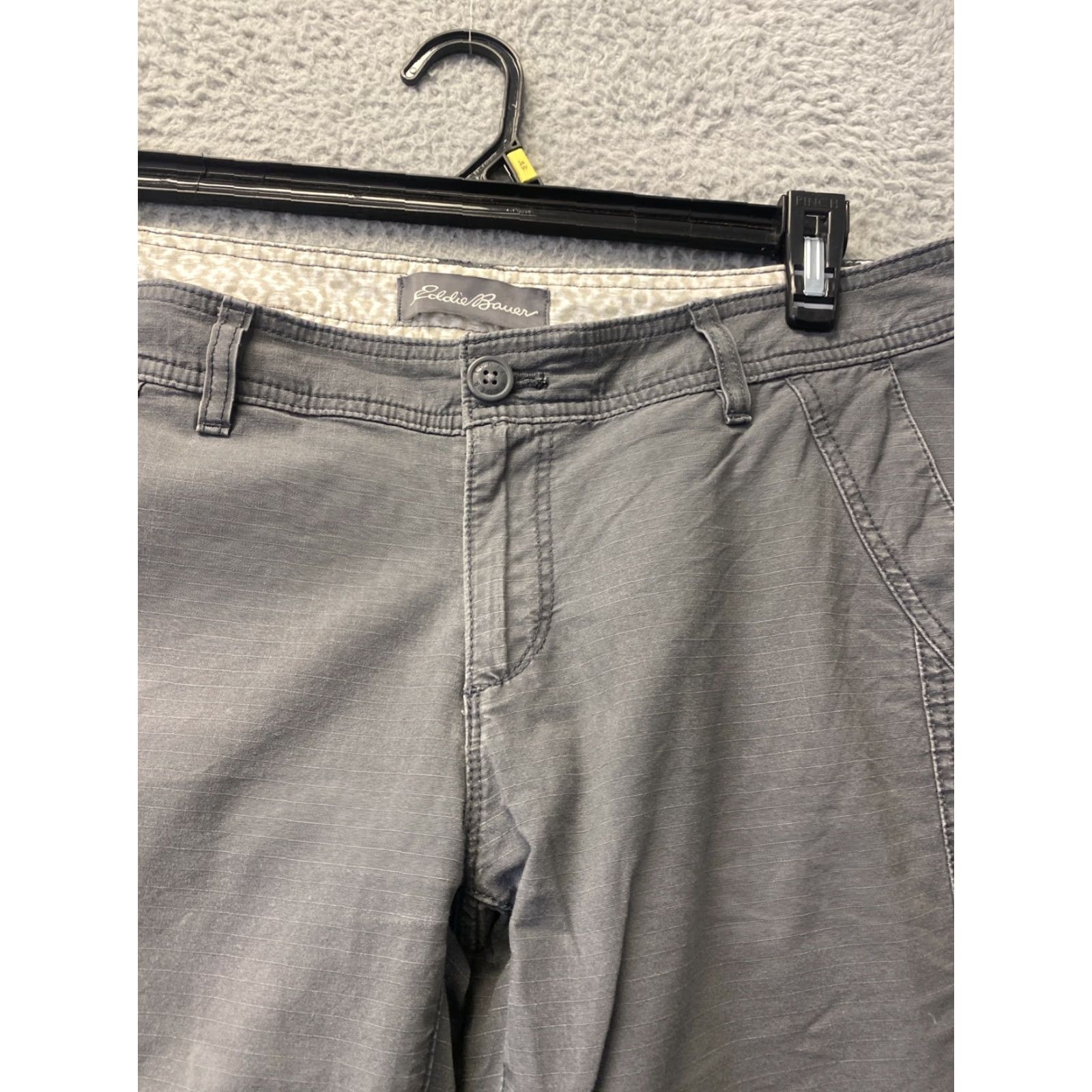 Eddie Bauer VINTAGE? Eddie Bauer Pants Gray Size 8 Women Slim/Straight Leg 28 Inseam Regular Cotton Blend Casual Womens Size 30" / US 8 / IT 44 - 2 Thumbnail