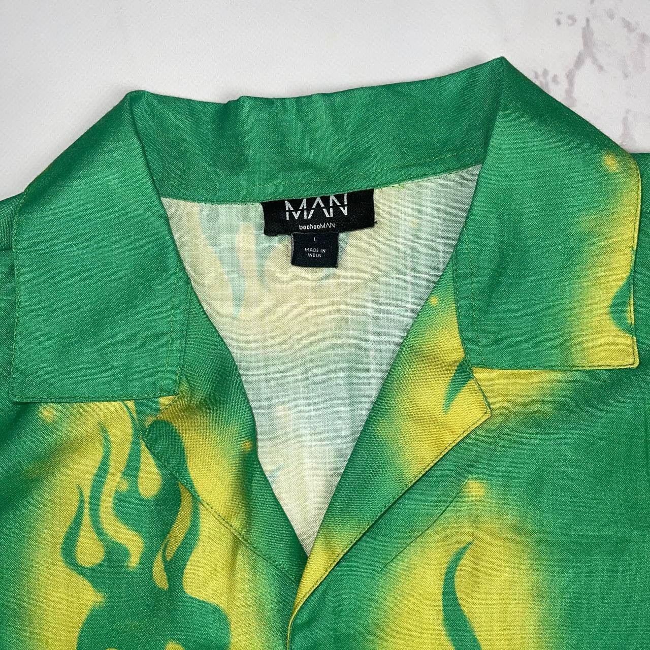 Vintage Vintage Shirt tribal fire Man Crazy Shirt L Size Size US L / EU 52-54 / 3 - 5 Thumbnail