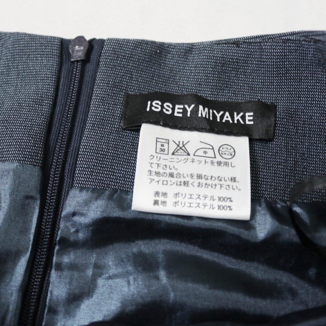 Issey Miyake 00s Issey Miyake midi skirt Size 25" / US 0 / IT 36 - 4 Thumbnail