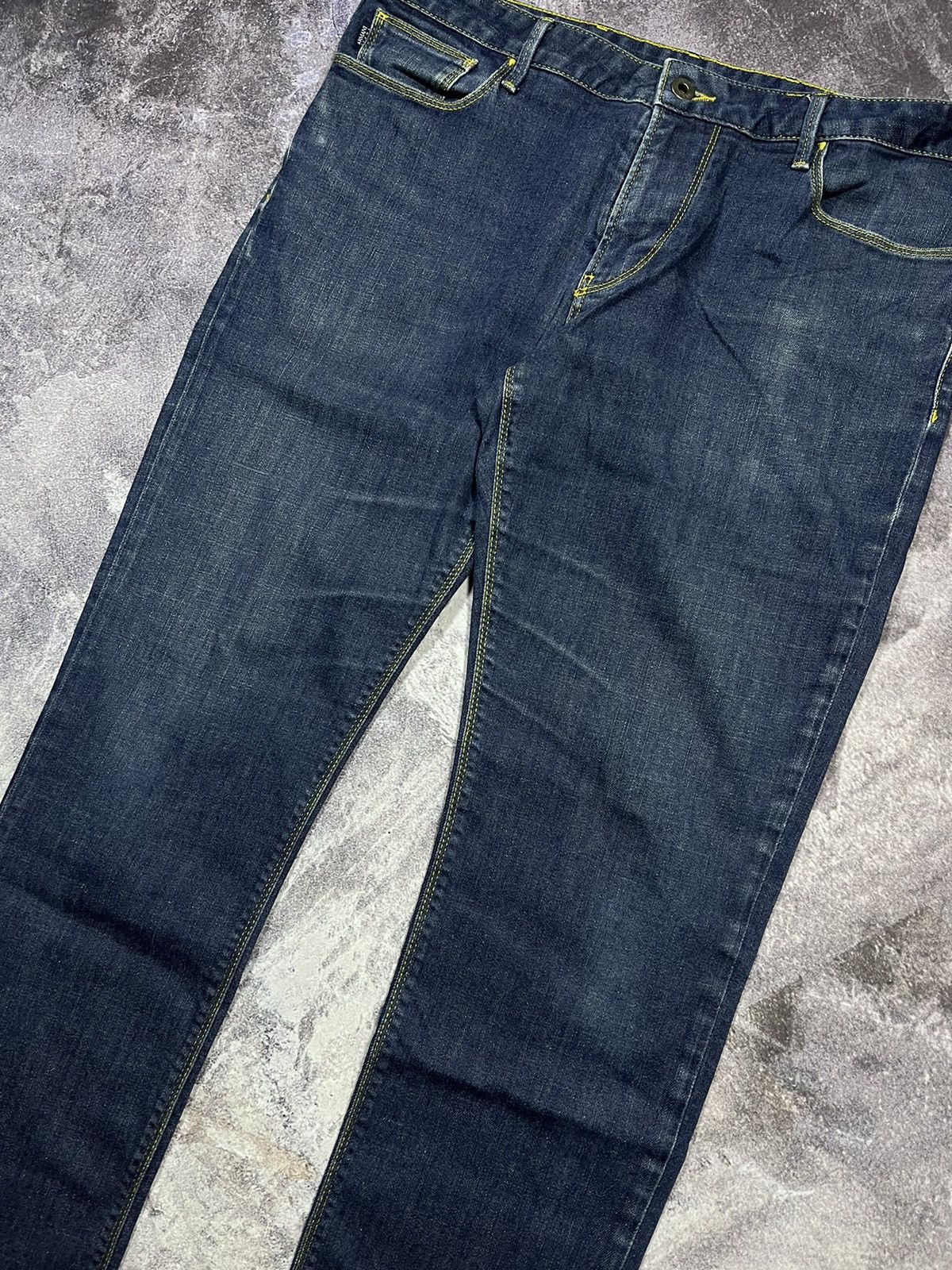 Emporio Armani Armani Jeans Metal Logo Jeans Denim Vintage Streetwear Y2K Size US 36 / EU 52 - 3 Thumbnail