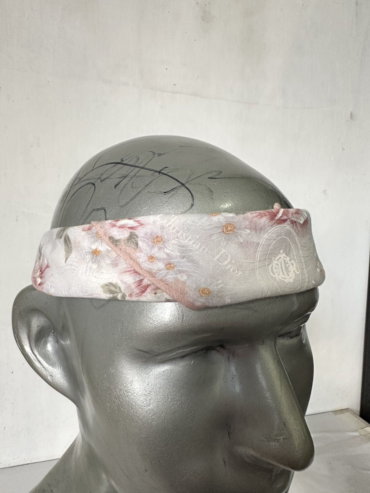 Vintage Vintage Christian Dior Handkerchief/ Neckerchief/ Bandana Size ONE SIZE - 2 Thumbnail
