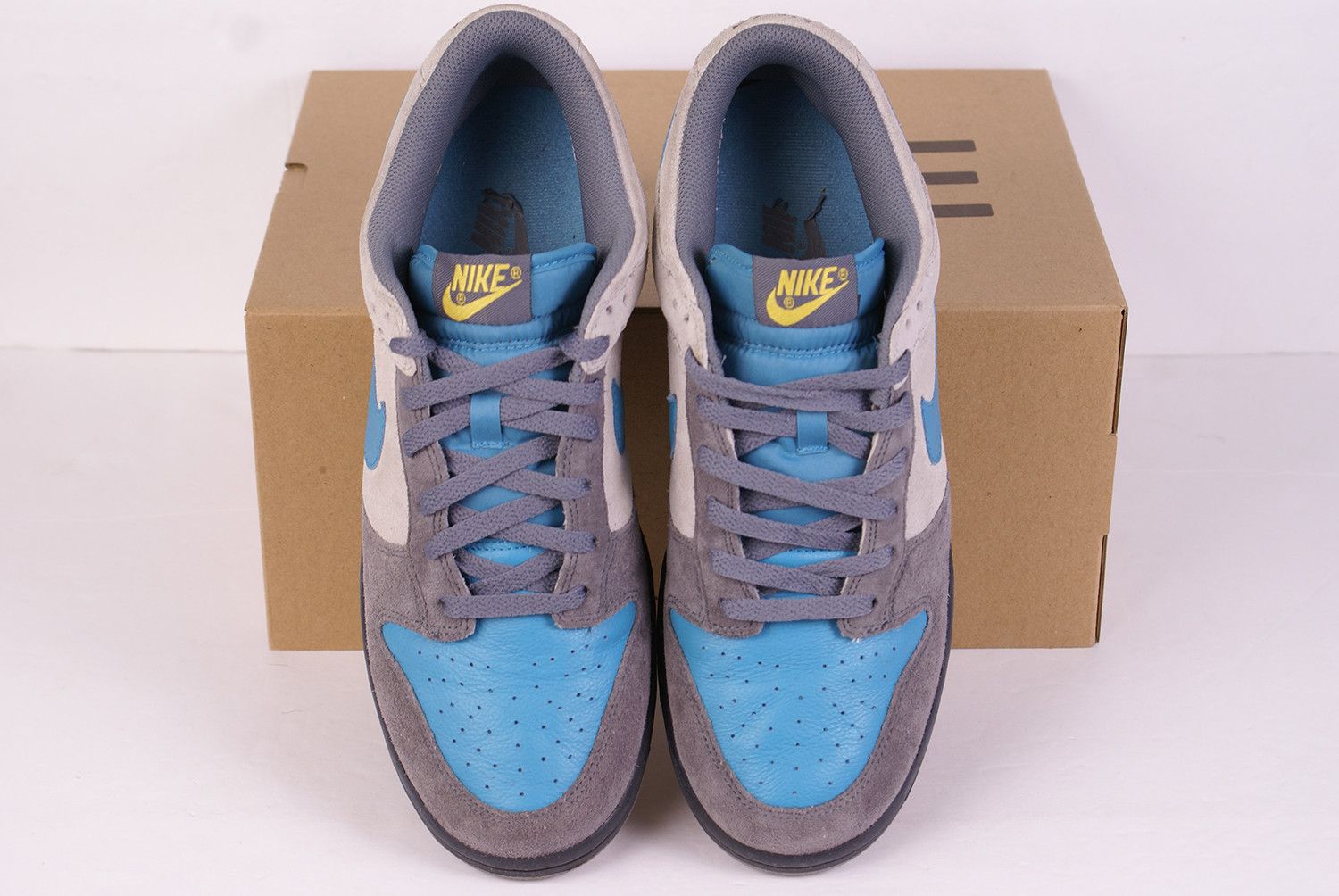 Nike 2007 Nike Dunk Low CL NEUTRAL COOL GREY AQUA BLUE 304714 047 Size US 10.5 / EU 43-44 - 3 Thumbnail